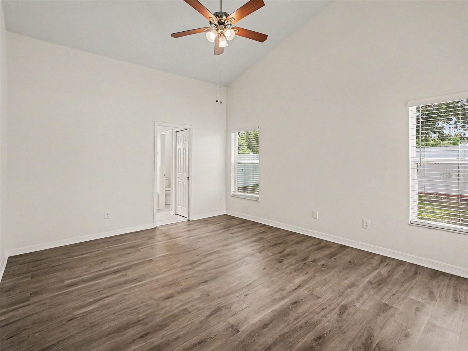 10748 Flycast Circle Orlando FL 32825 O6407407 image12