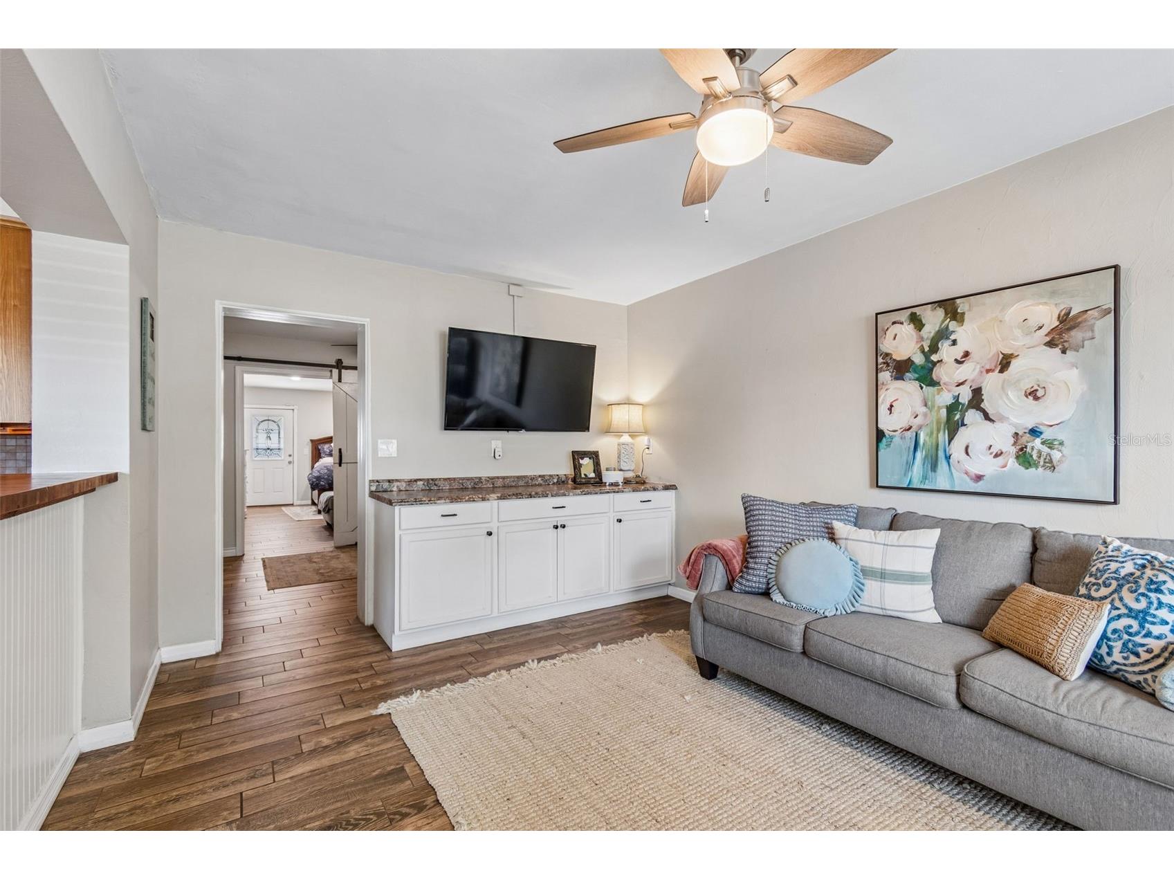 10748 Village Green Ave Seminole FL 33772 TB8526758 image10