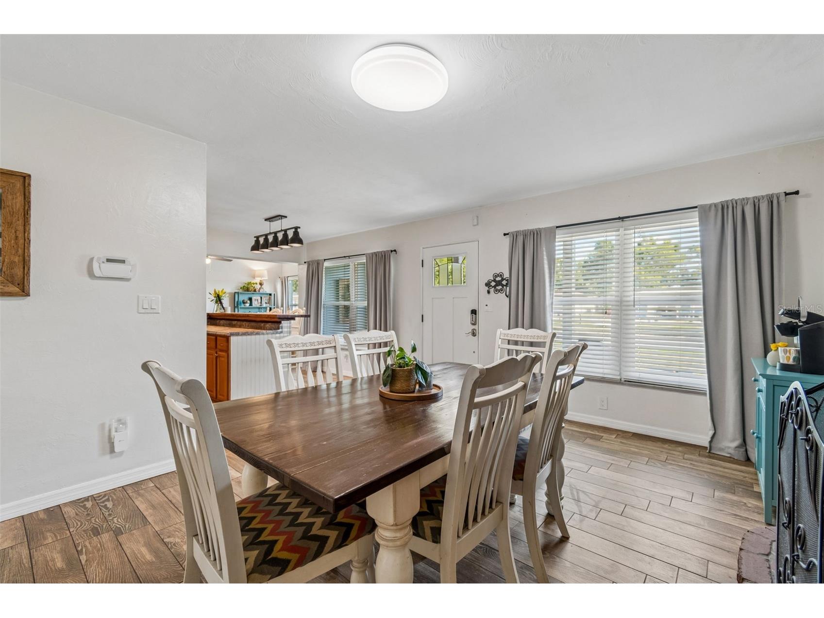 10748 Village Green Ave Seminole FL 33772 TB8526758 image2