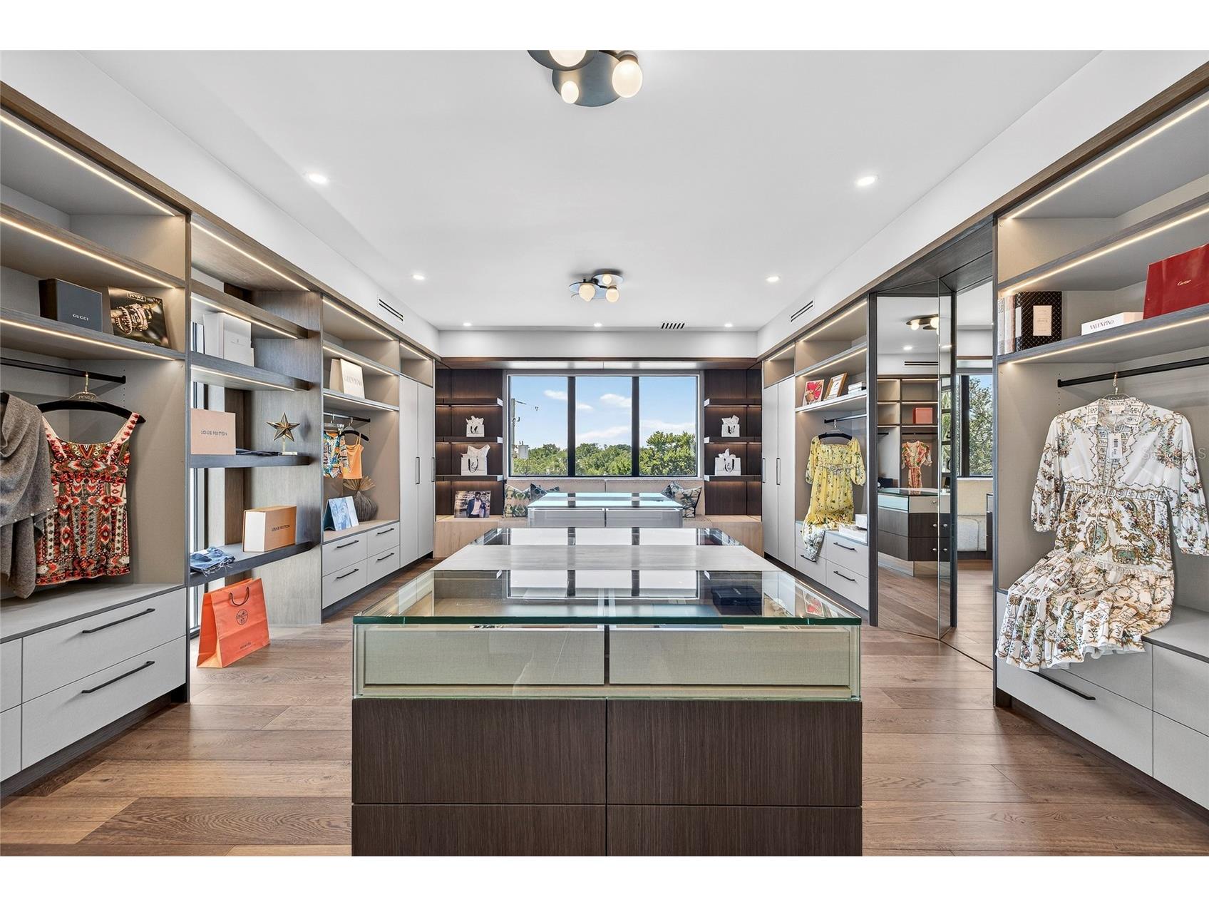 1075 31st Terrace NE Saint Petersburg FL 33704 - SMACKS BAYOU TB8460811 image19