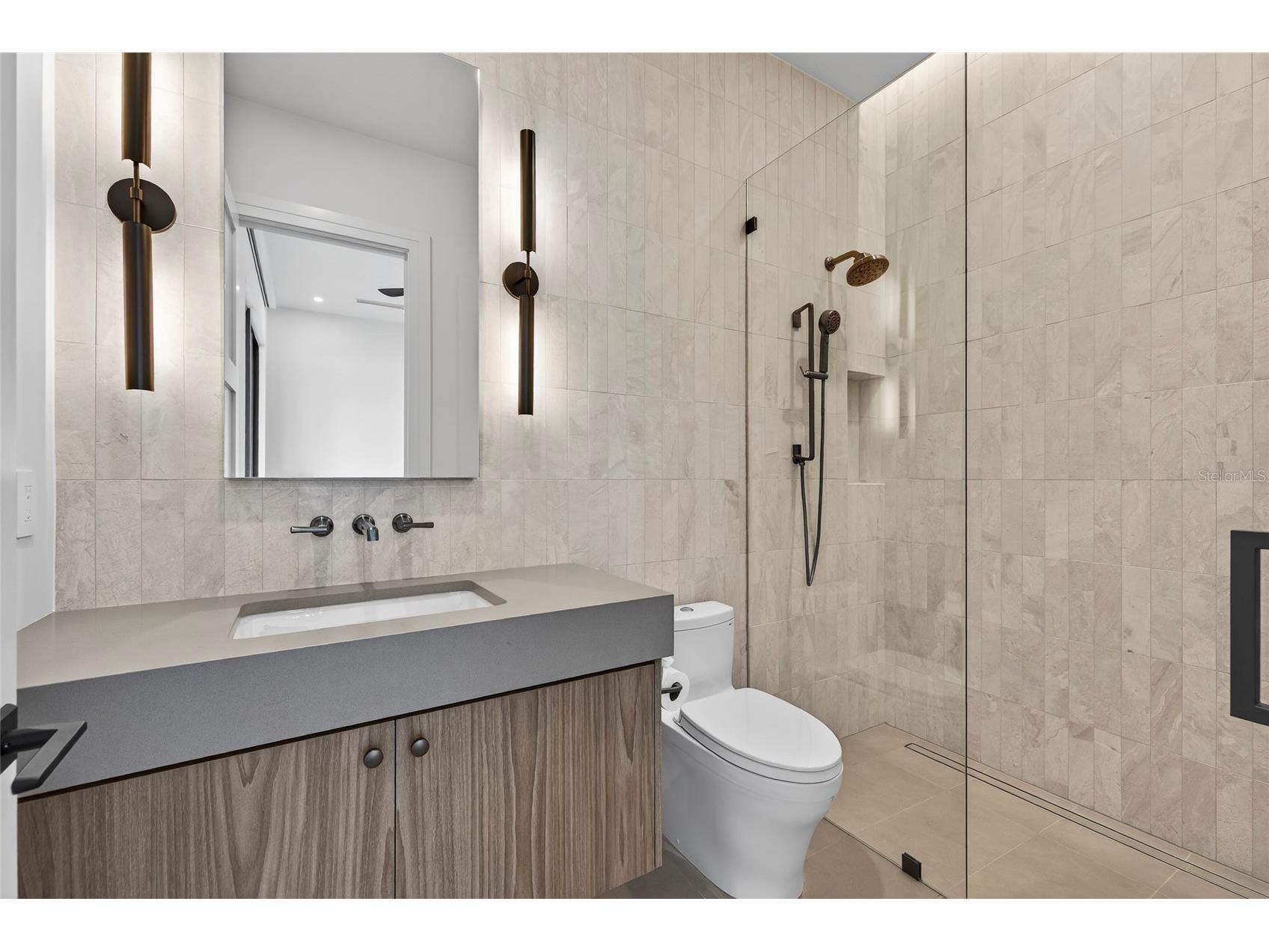 1075 31st Terrace NE Saint Petersburg FL 33704 - SMACKS BAYOU TB8460811 image30