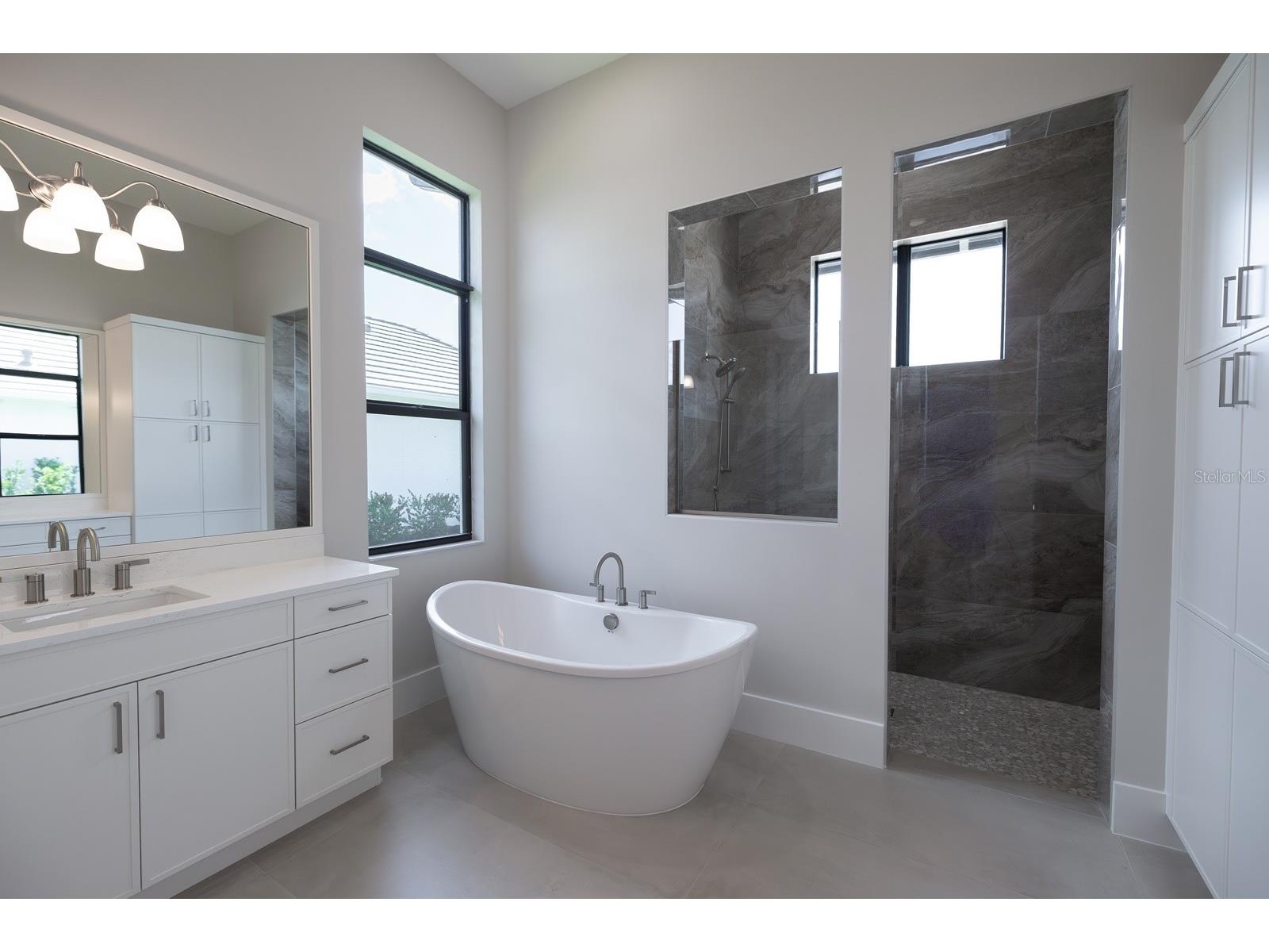 1075 Blue Shell Loop Sarasota FL 34240 A4690603 image6