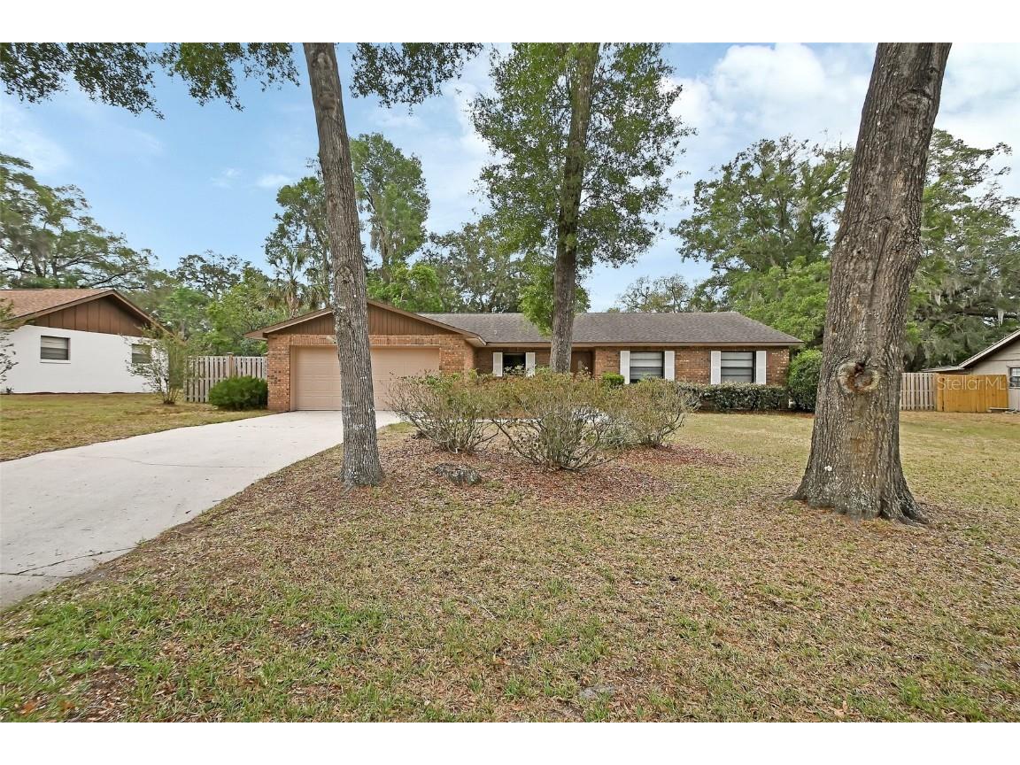 1075 Burgoyne Road Deland FL 32720 V4942559 image1