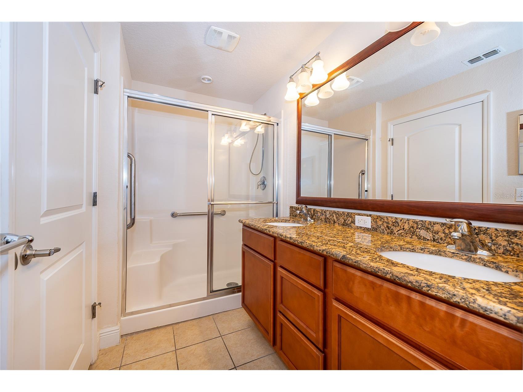 1075 David Walker Drive #C-1 Tavares FL 32778 O6400906 image14