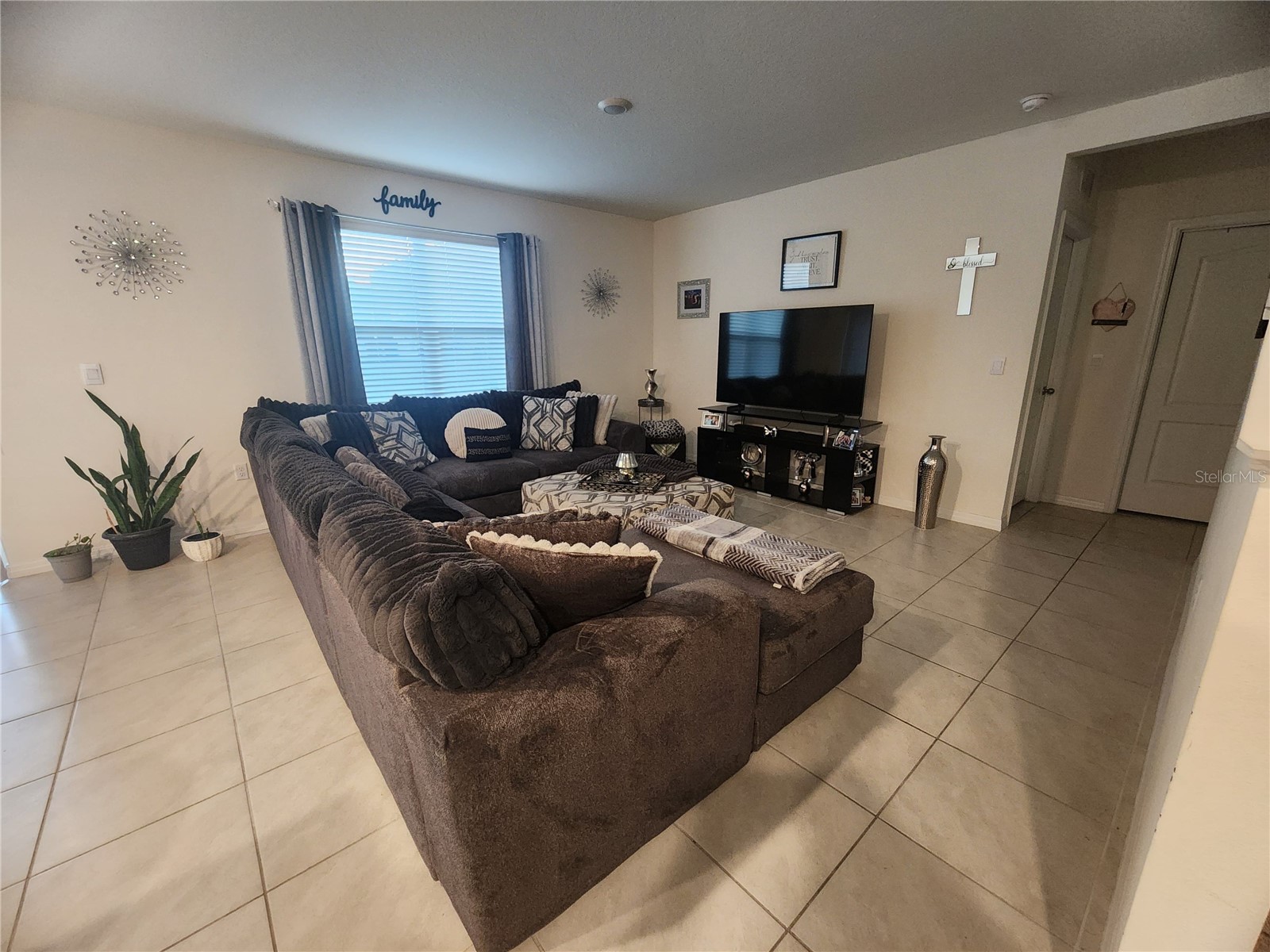 1075 Griffon Avenue Lake Alfred FL 33850 TB8473829 image3