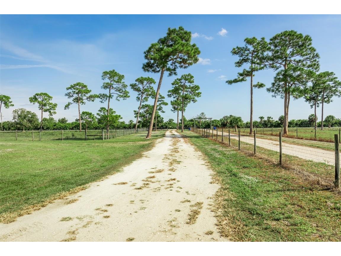 1075 SW Rucks Dairy Road Okeechobee FL 34974 OK225764 image39