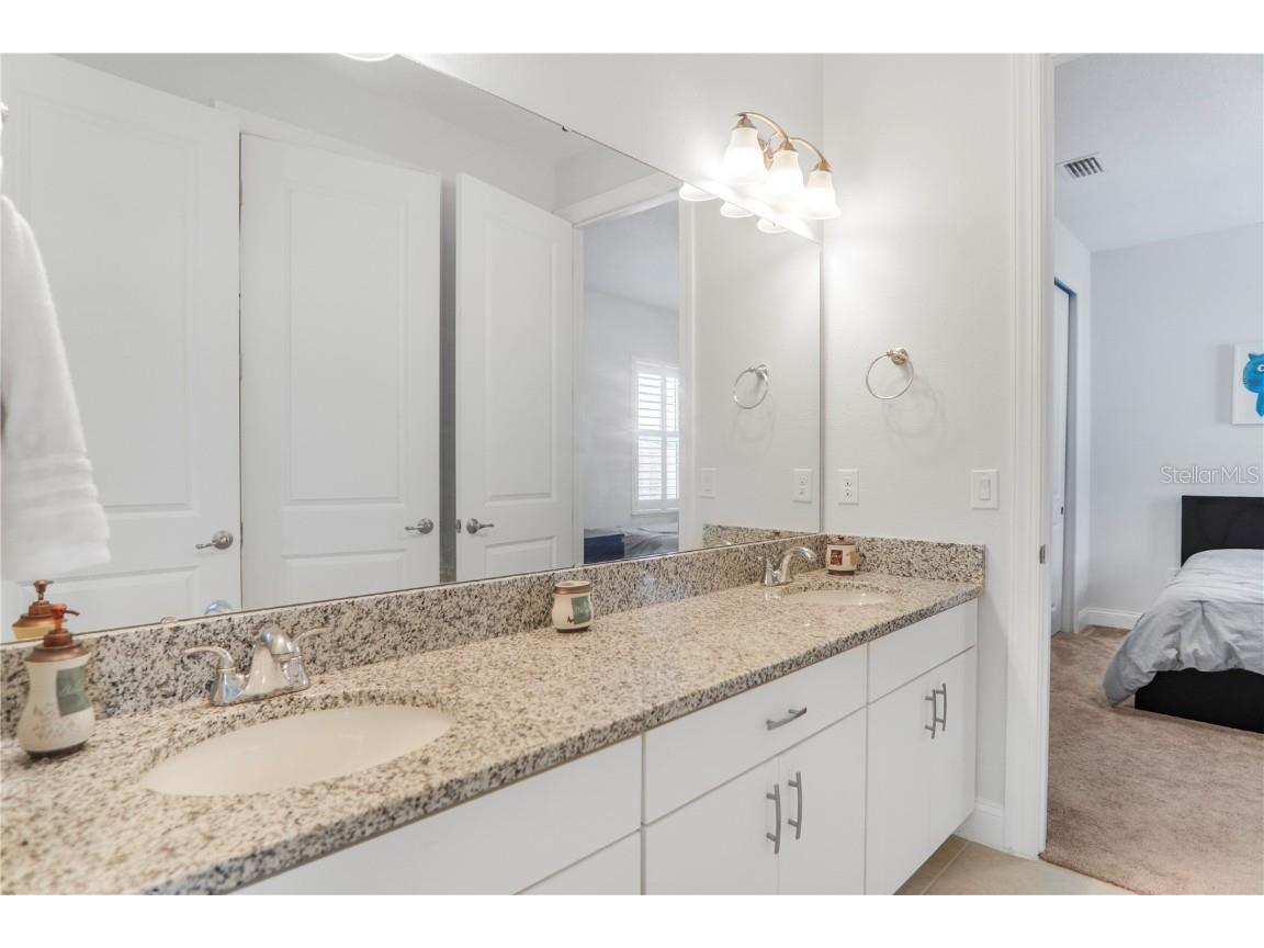 10751 Royal Cypress Way Orlando FL 32836 O6352758 image58