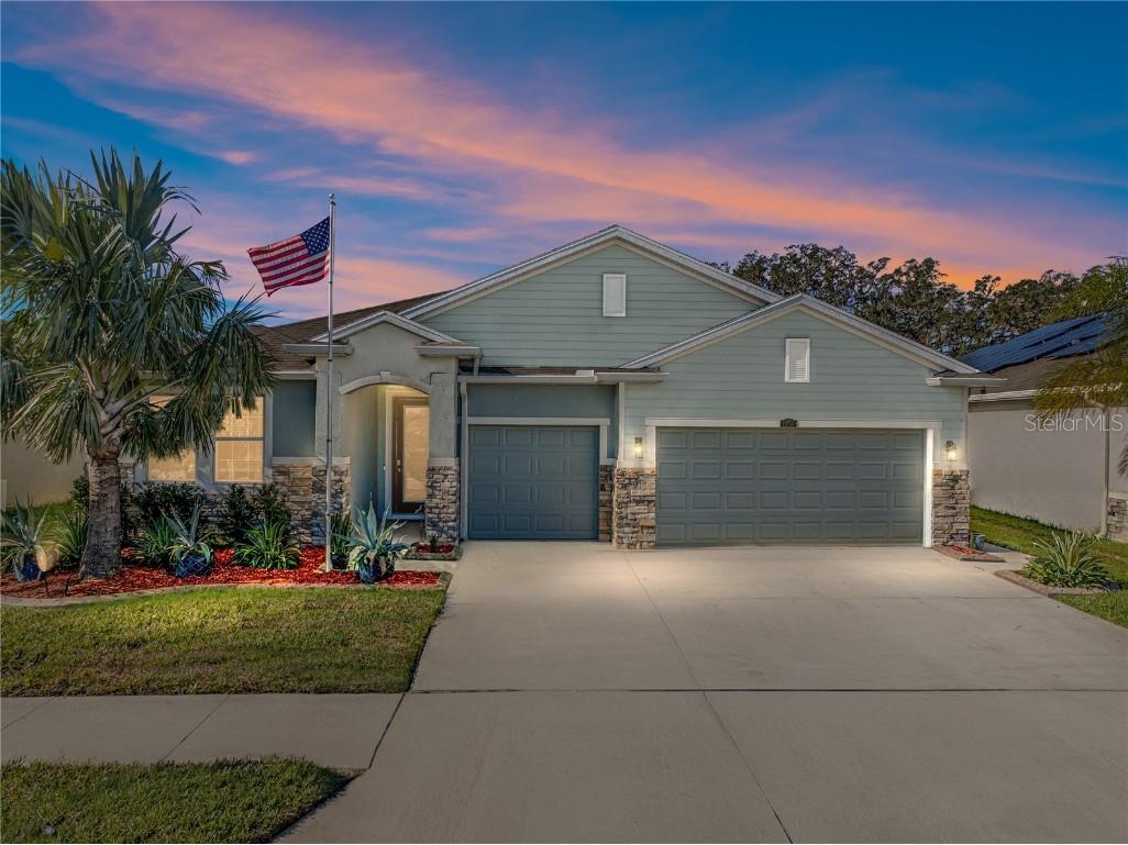 10755 Laxer Cay Loop San Antonio FL 33576 TB8337870 image1