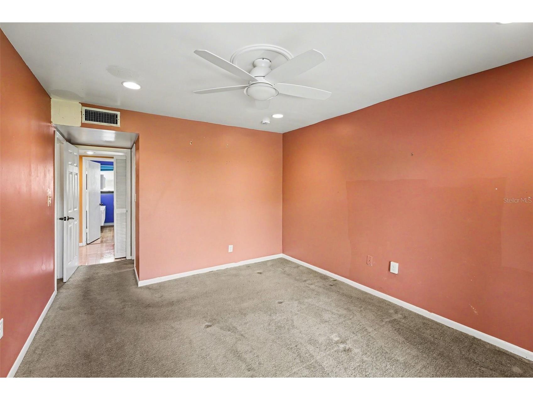 10755 Village Club Circle N #101 Saint Petersburg FL 33716 TB8497993 image14