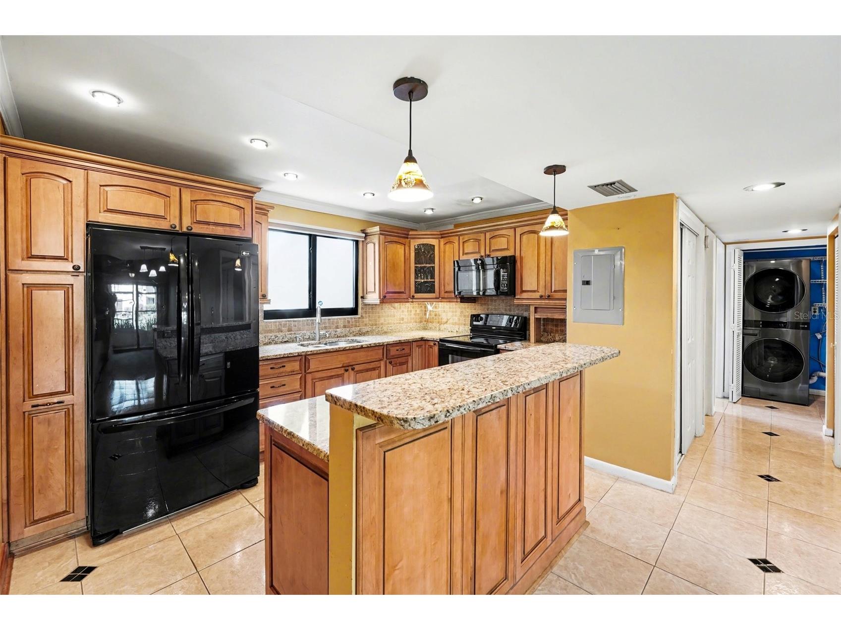 10755 Village Club Circle N #101 Saint Petersburg FL 33716 TB8497993 image5