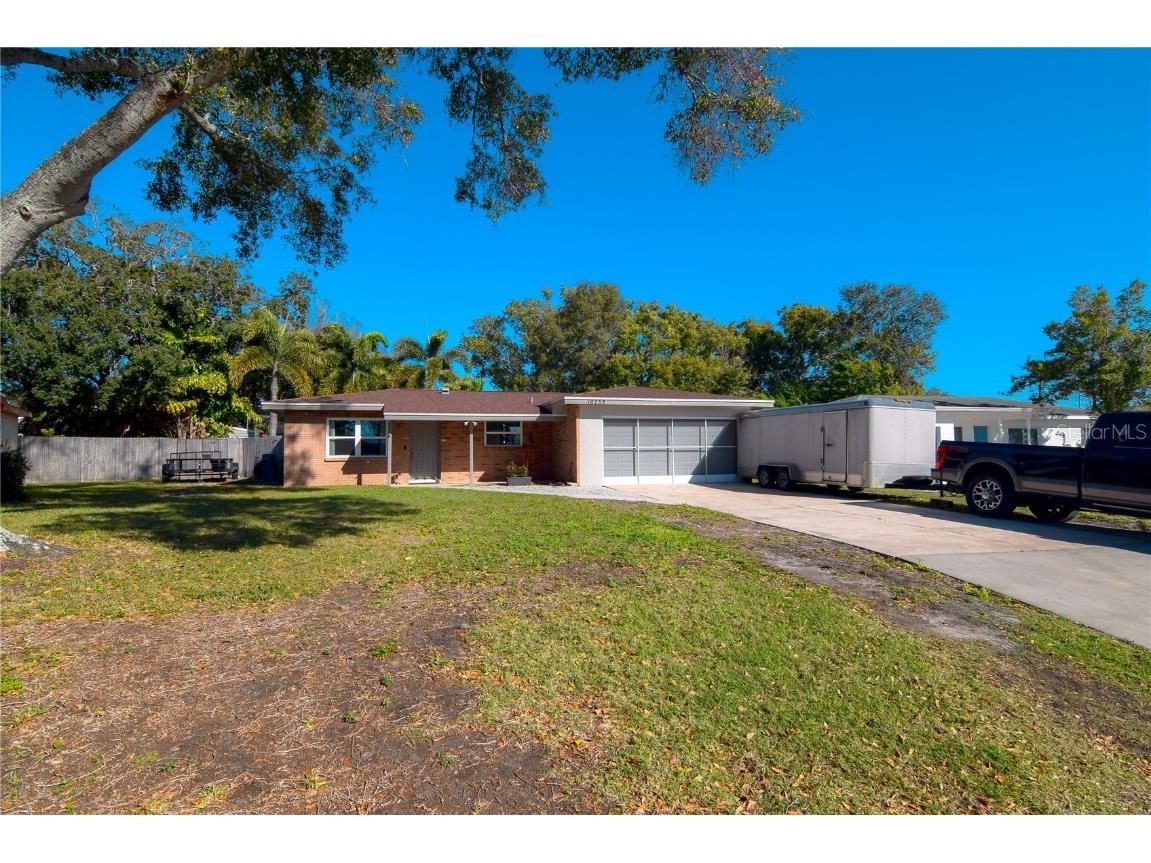 10755 Village Green Avenue Seminole FL 33772 U8228094 image1