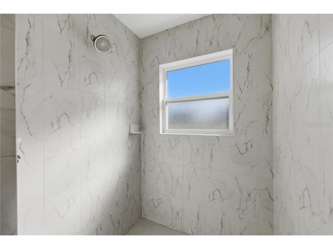 10758 SE Highway 464c Ocklawaha FL 32179 OM715505 image14