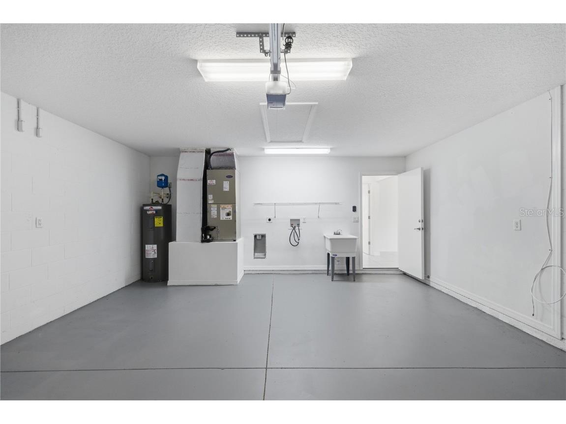 10758 SE Highway 464c Ocklawaha FL 32179 OM715505 image20