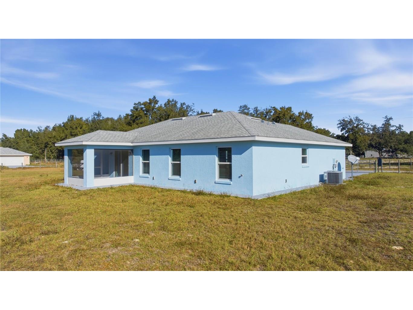 10758 SE Highway 464c Ocklawaha FL 32179 OM715505 image24