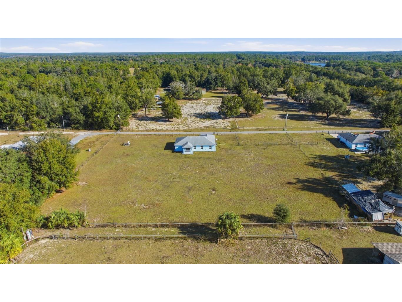 10758 SE Highway 464c Ocklawaha FL 32179 OM715505 image25