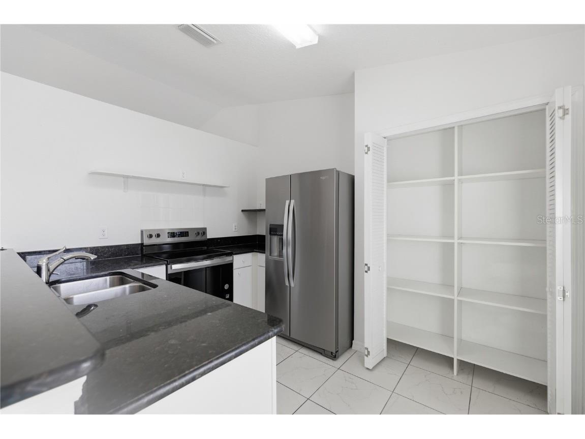 10758 SE Highway 464c Ocklawaha FL 32179 OM715505 image8