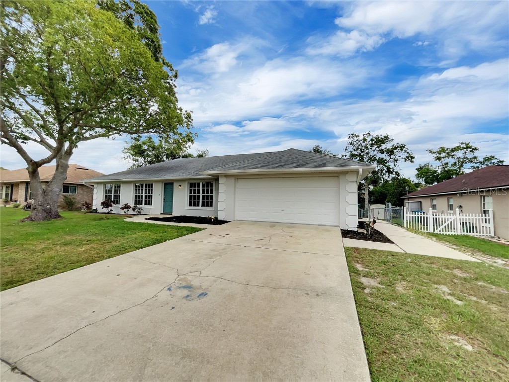 1076 Blue Horizon Drive Deltona FL 32725 O6107501 image1