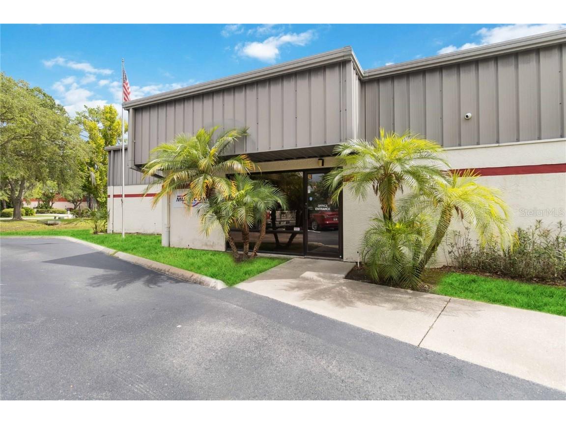 1076 Florida Central Parkway Longwood FL 32750 O6217391 image1