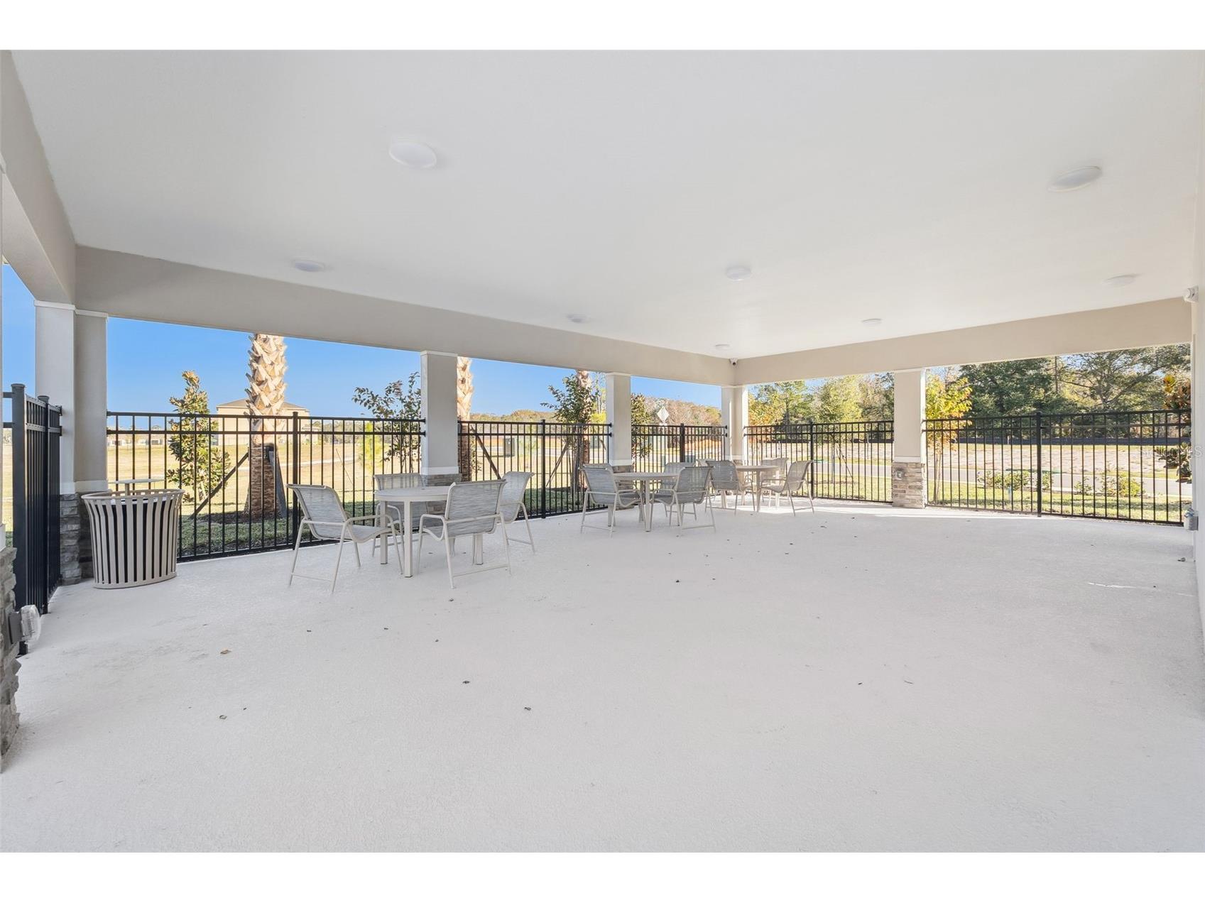 1076 Morfontaine Street Daytona Beach FL 32124 O6382011 image9