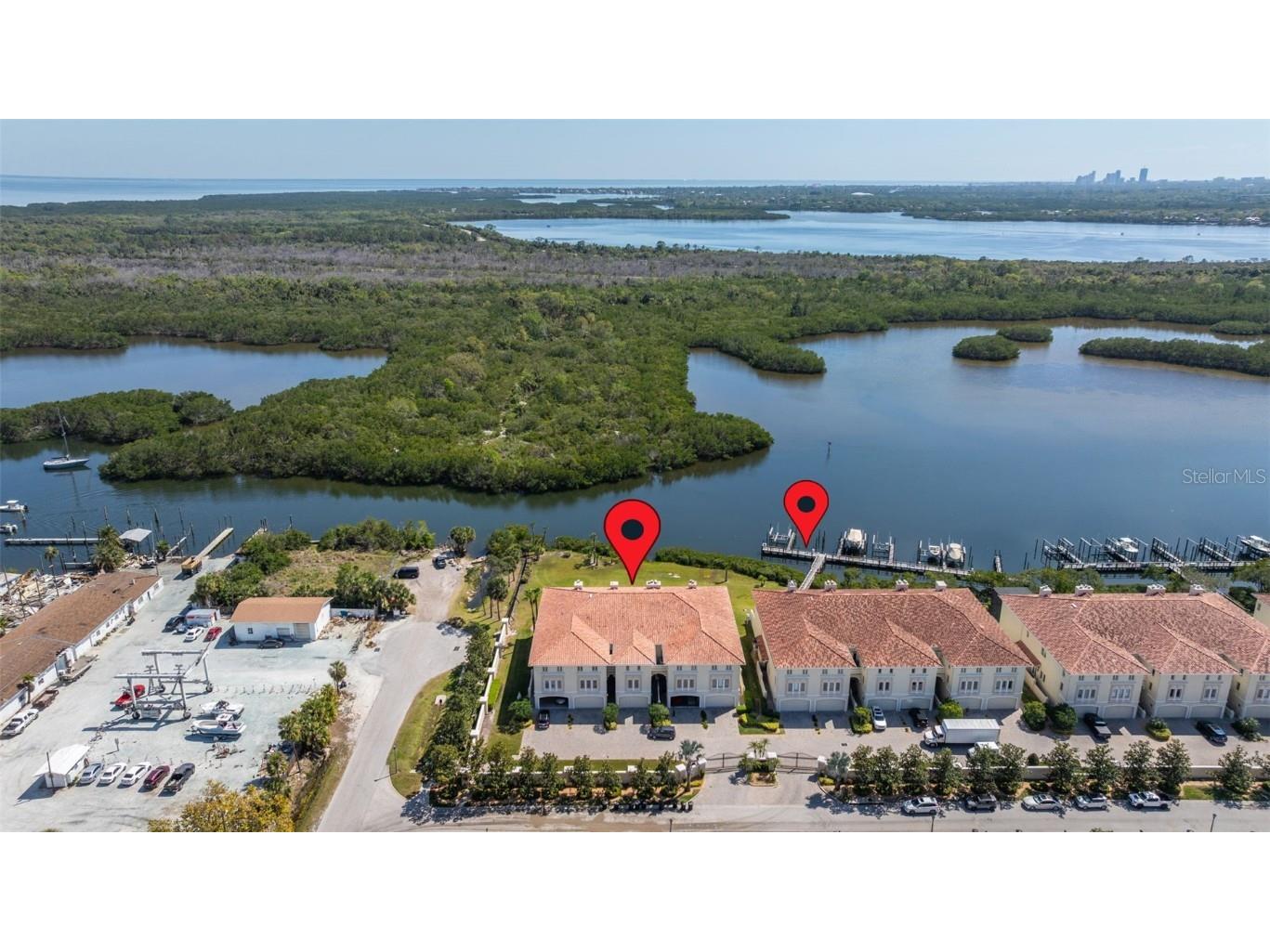 1076 Paseo Del Rio NE Saint Petersburg FL 33702 - MASTERS BAYOU TB8361786 image1