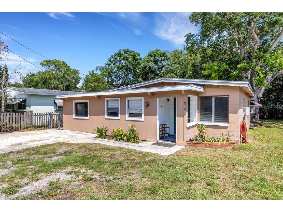 1076 Philippe Parkway Safety Harbor FL 34695 U8204429 image1