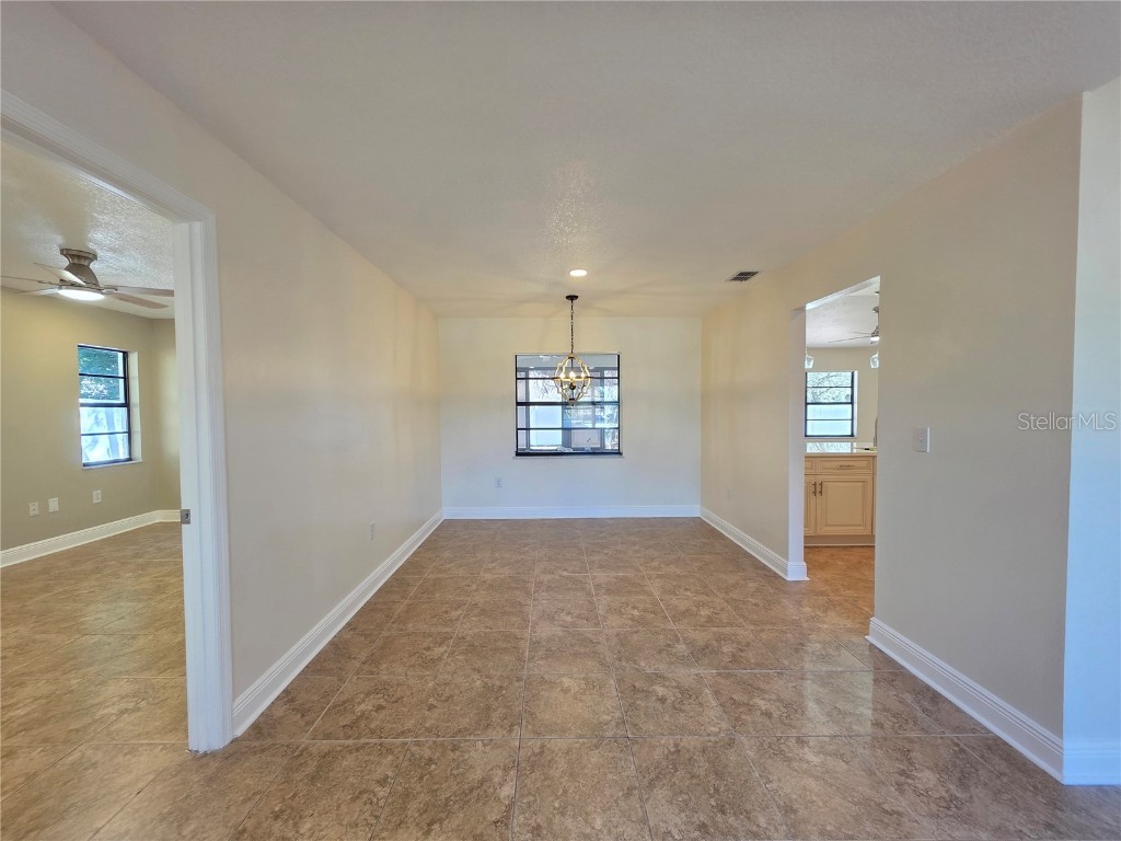 1076 Stratton Avenue Spring Hill FL 34609 W7881404 image5