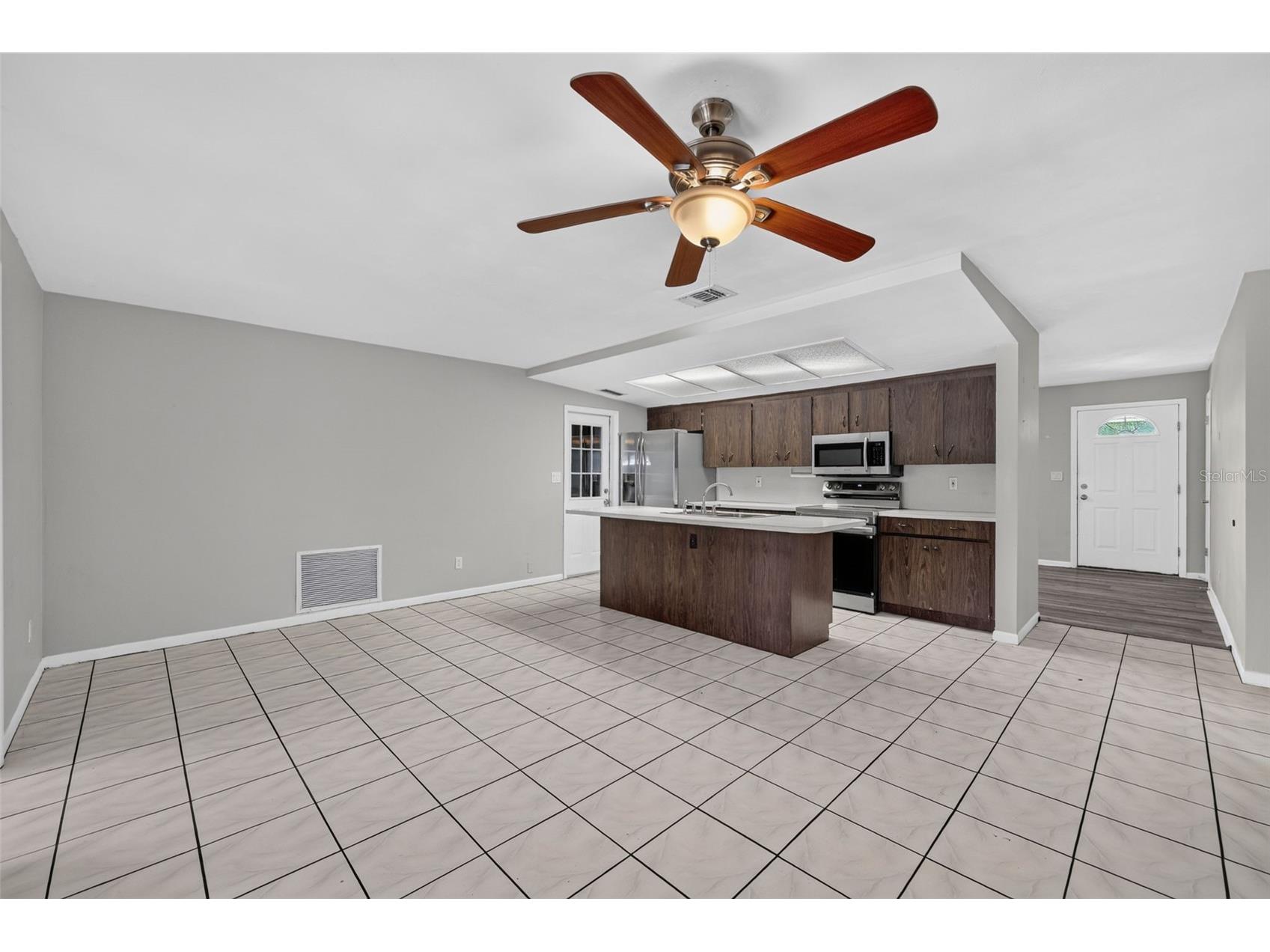 10760 62nd Avenue Seminole FL 33772 TB8518146 image7