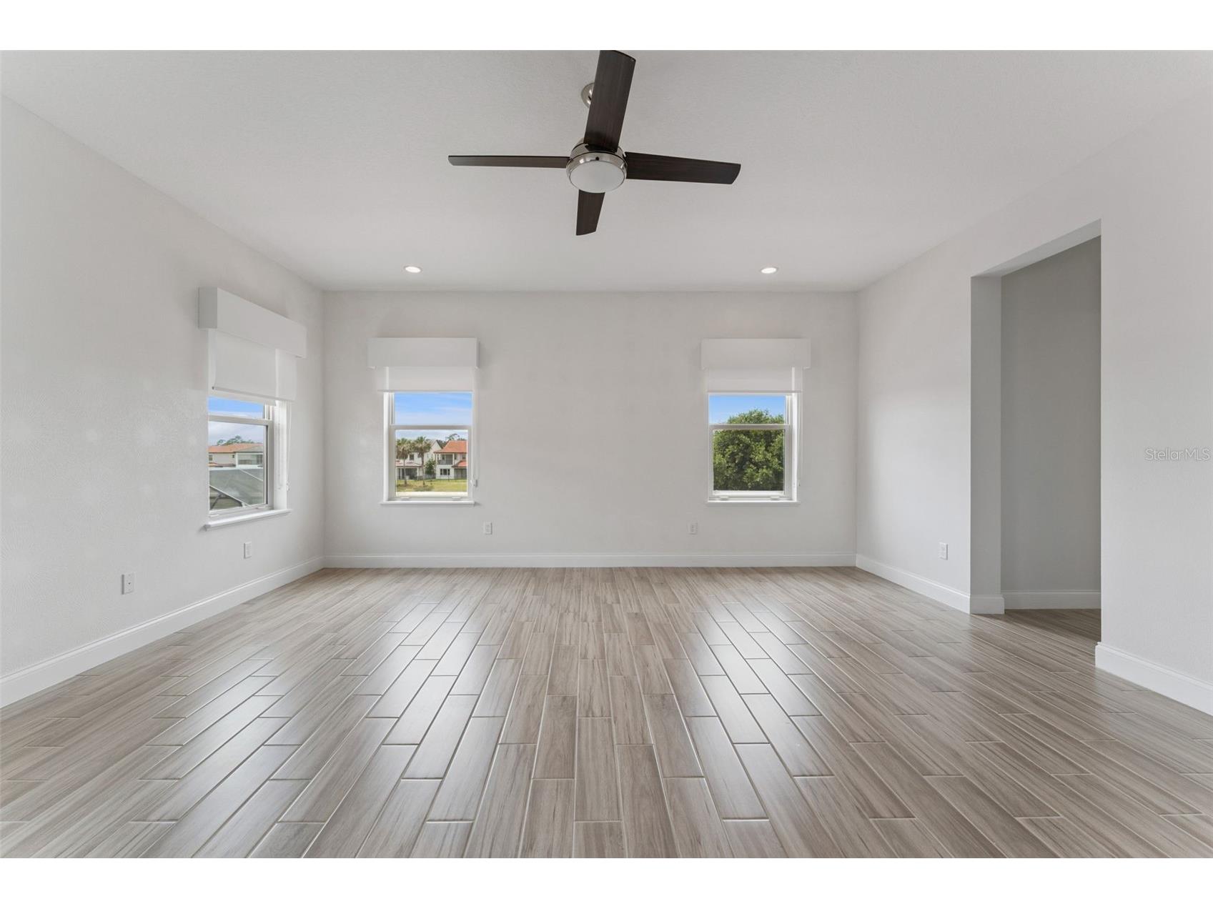 10763 Royal Cypress Way Orlando FL 32836 V4949198 image14