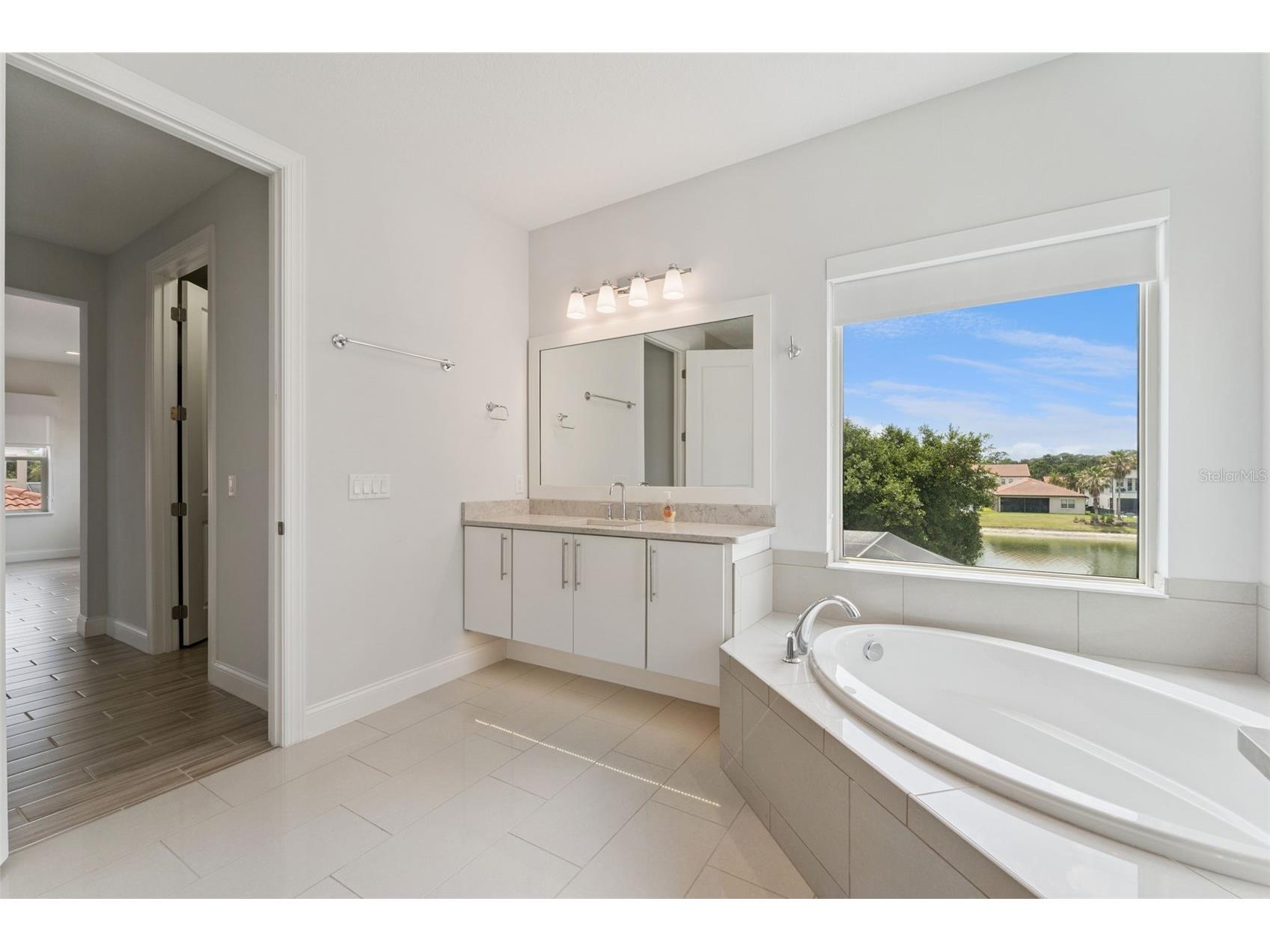 10763 Royal Cypress Way Orlando FL 32836 V4949198 image19