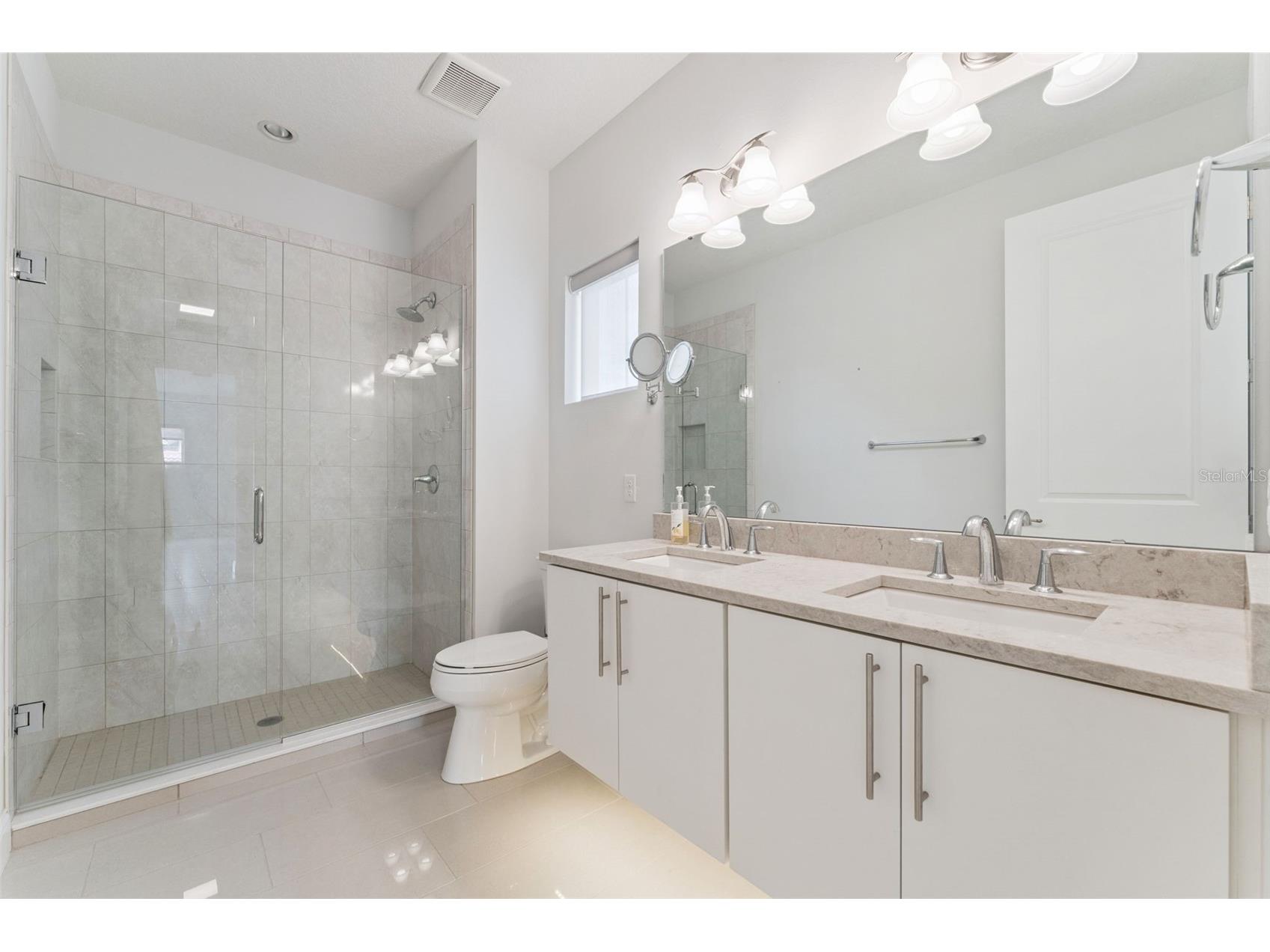 10763 Royal Cypress Way Orlando FL 32836 V4949198 image26