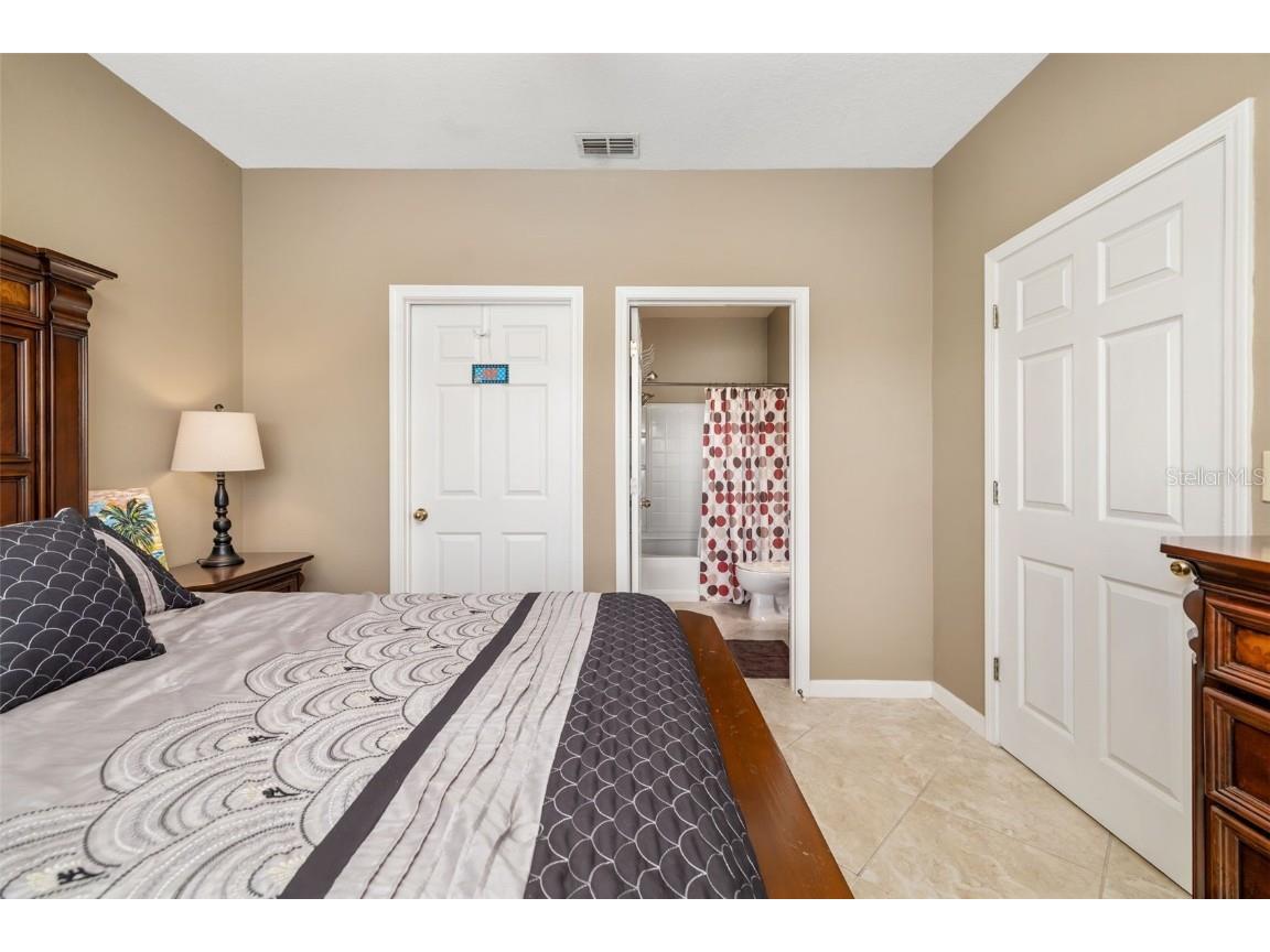 10764 70th Avenue #1304 Seminole FL 33772 A4663765 image12