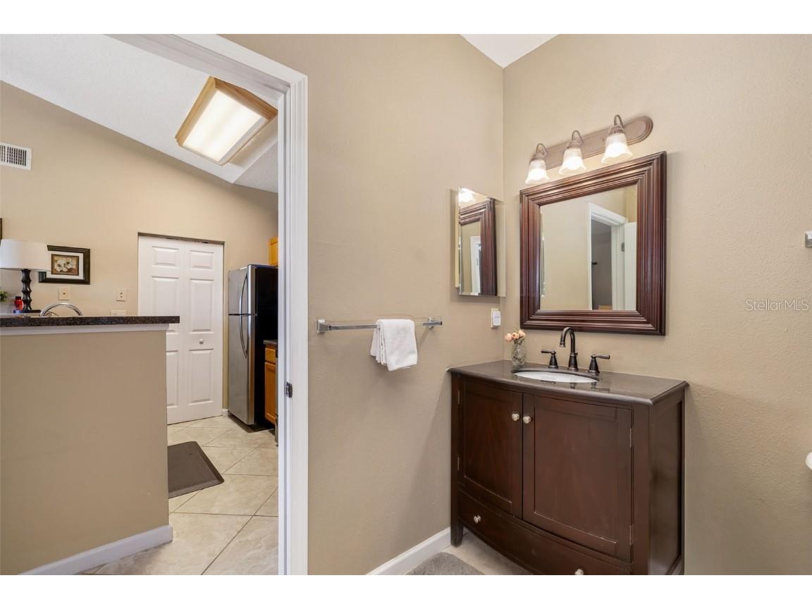 10764 70th Avenue #1304 Seminole FL 33772 A4663765 image18