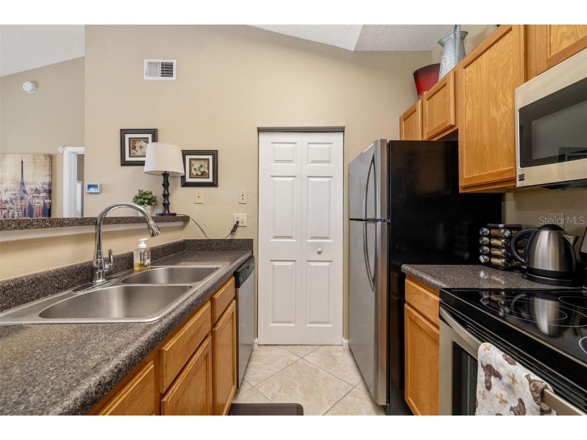 10764 70th Avenue #1304 Seminole FL 33772 A4663765 image7