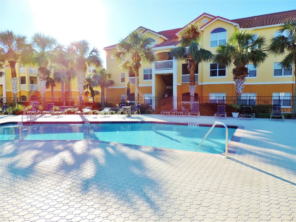 10764 70th Avenue #2305 Seminole FL 33772 U8229818 image1