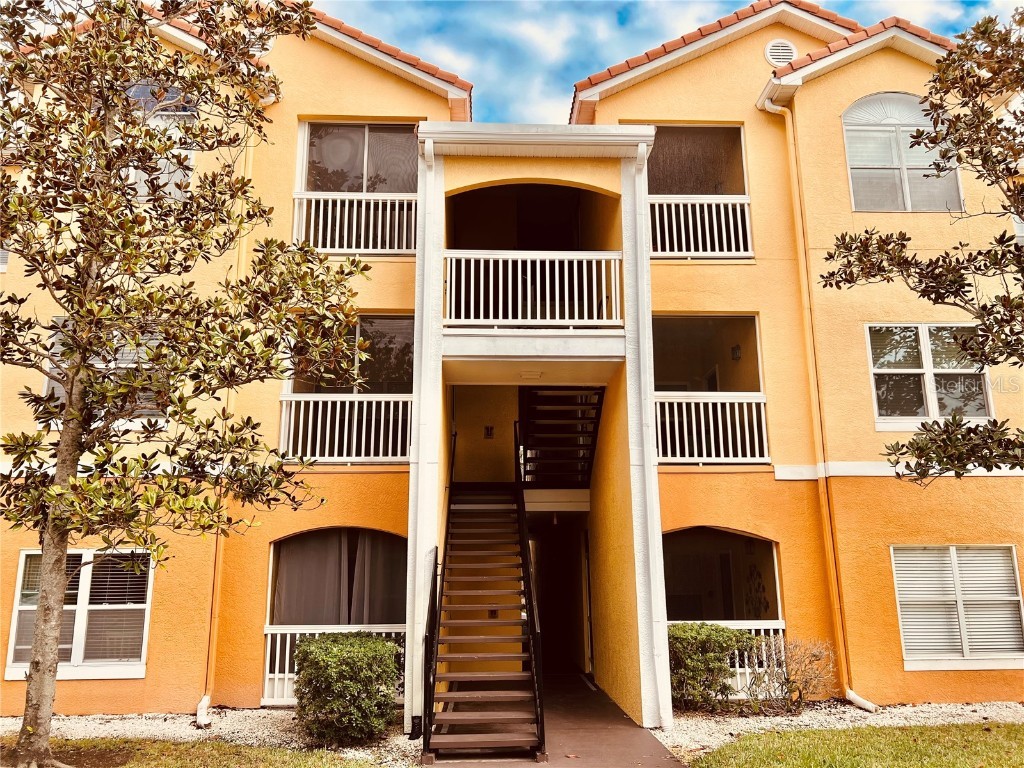 10764 70th Avenue N #3208 Seminole FL 33772 U8195093 image1