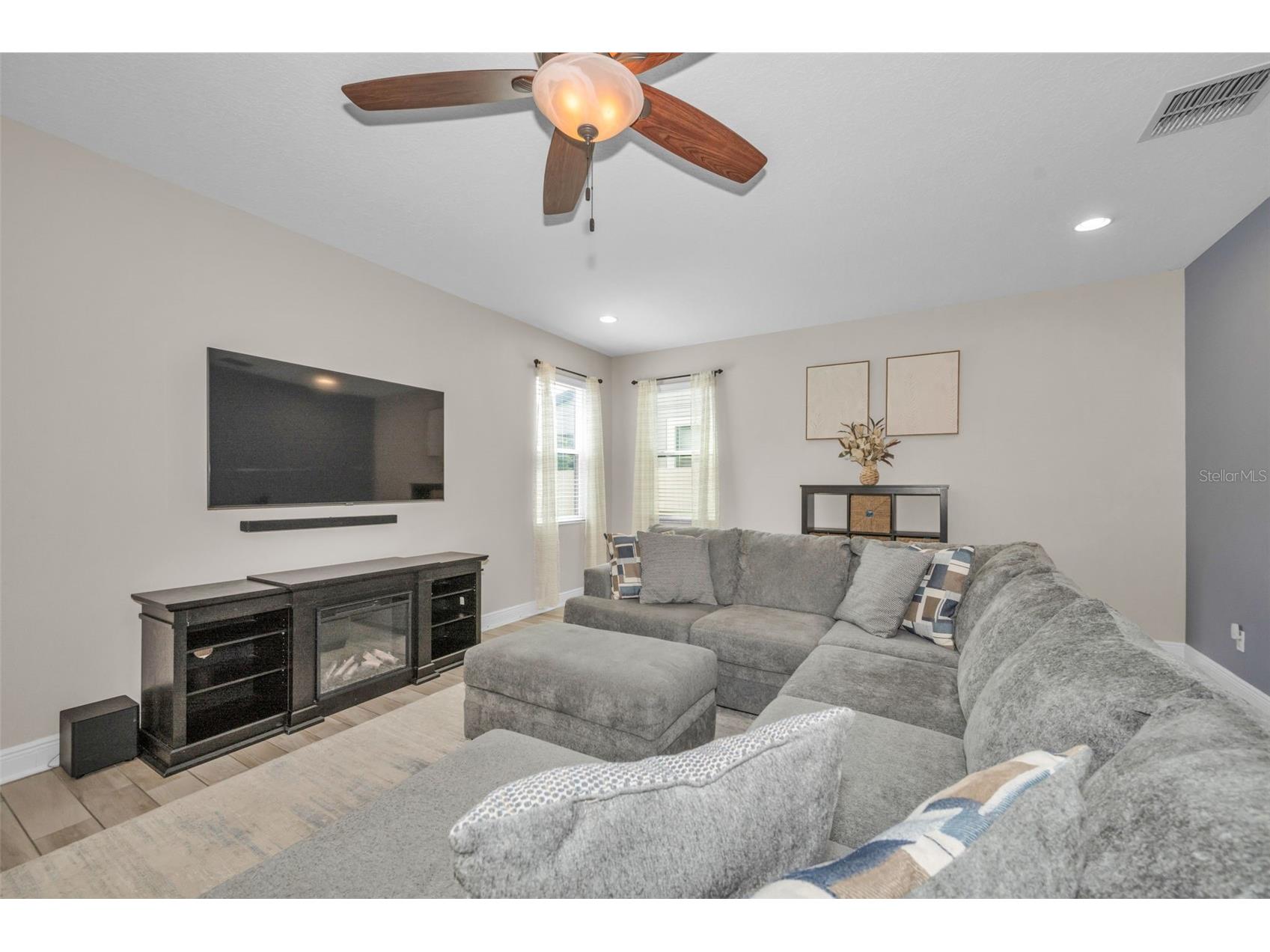 10764 Pleasant Knoll Drive Tampa FL 33647 TB8515058 image11