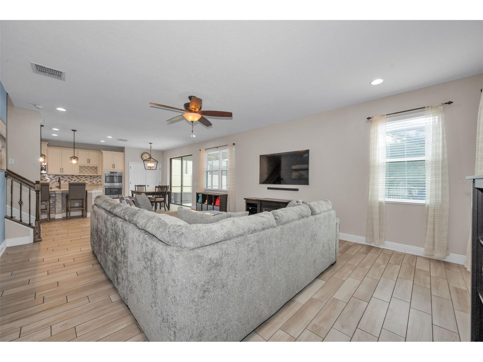 10764 Pleasant Knoll Drive Tampa FL 33647 TB8515058 image12