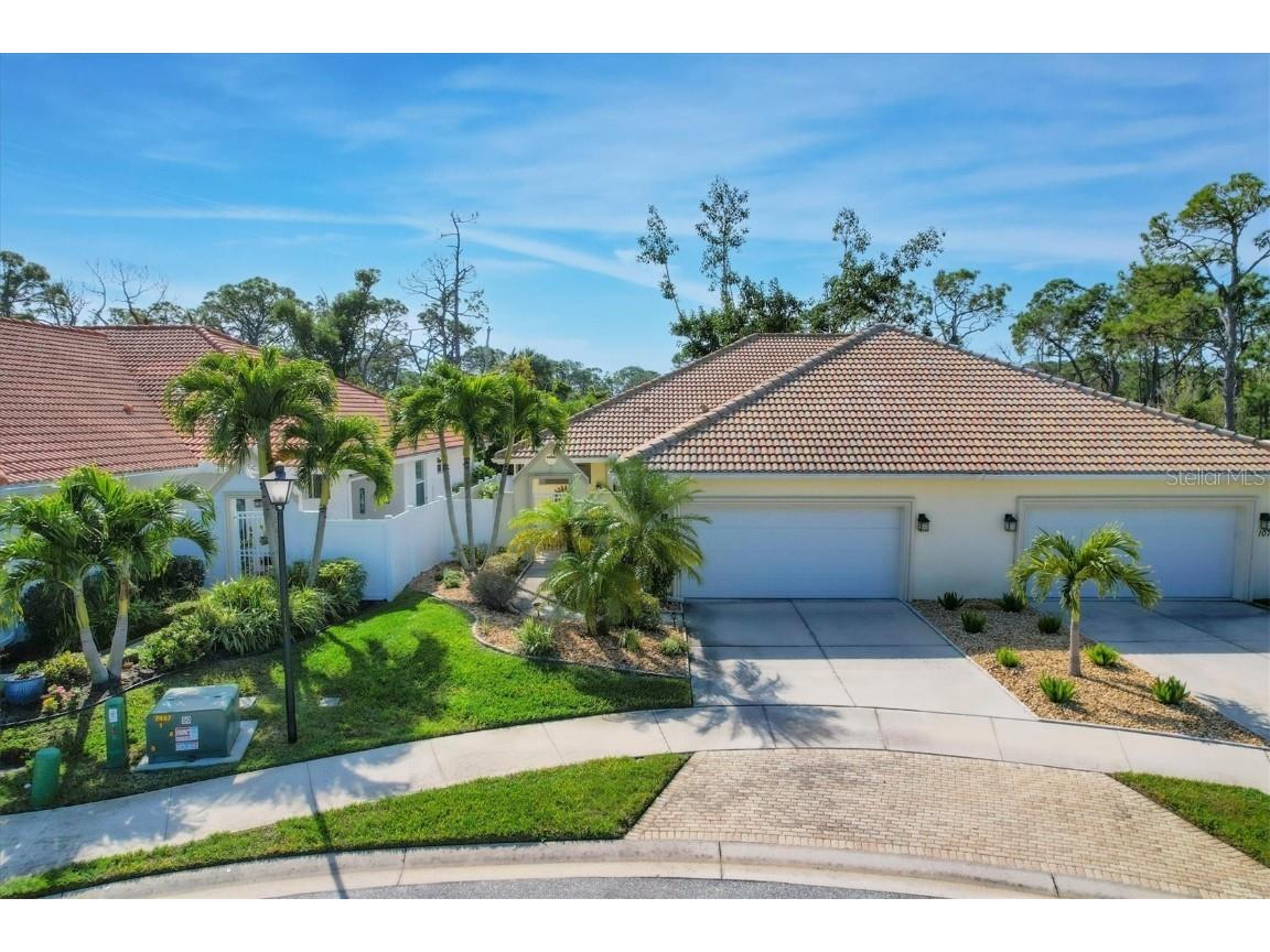 10767 Salvador Dali Circle Englewood FL 34223 D6134617 image1