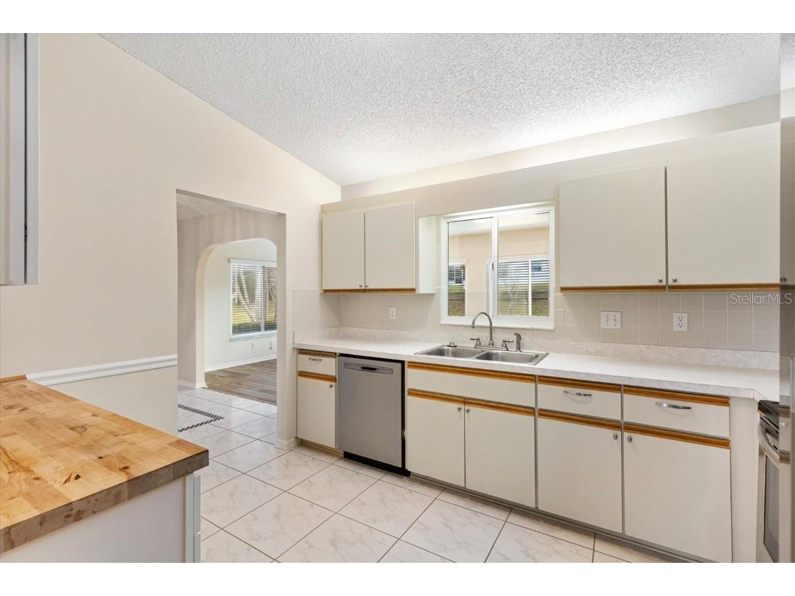 10767 SE 174th Loop Summerfield FL 34491 OM714323 image13