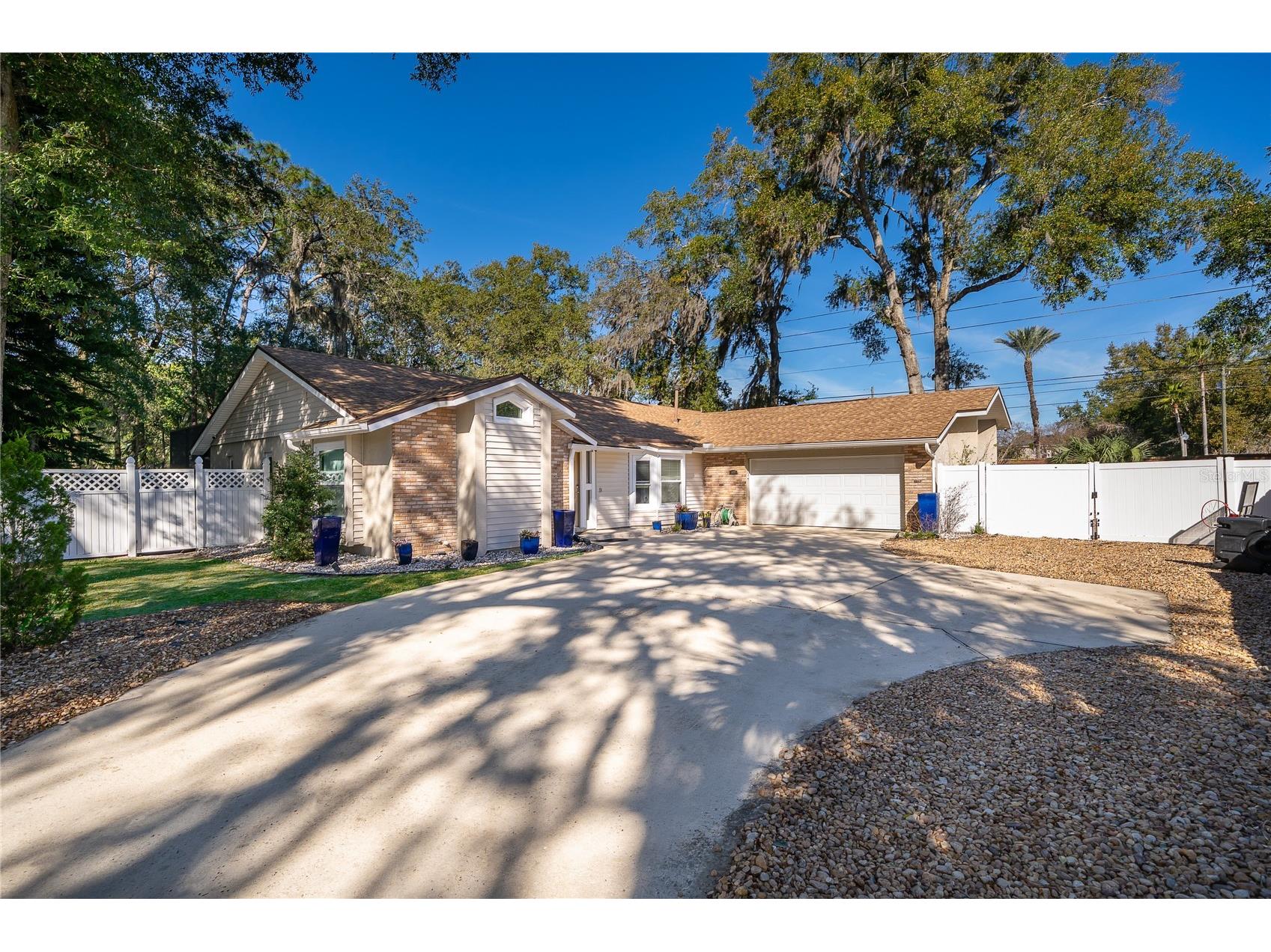 1077 Howell Harbor Drive Casselberry FL 32707 O6375989 image1