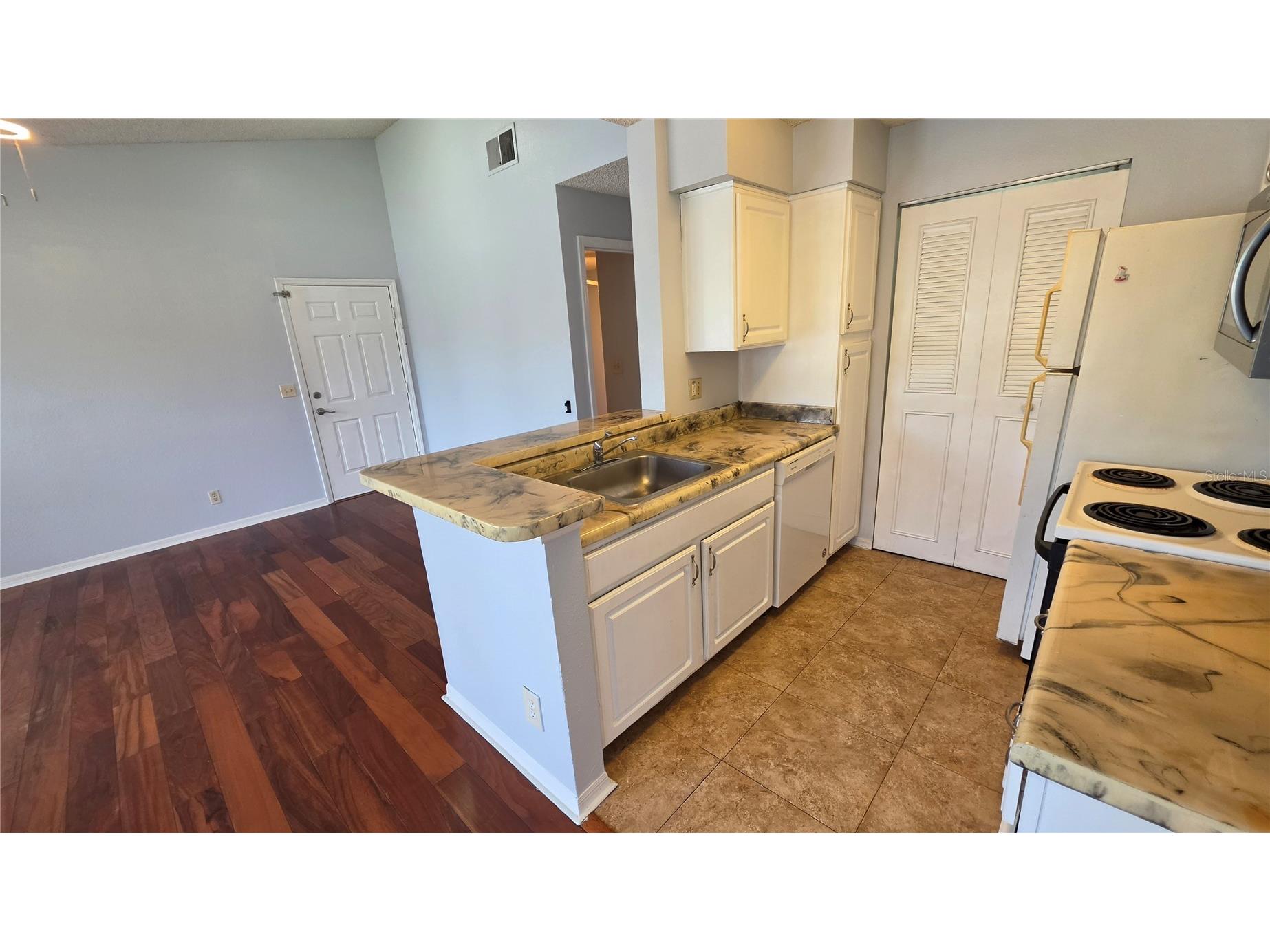 1077 S Hiawassee Road #824 Orlando FL 32835 S5151116 image12