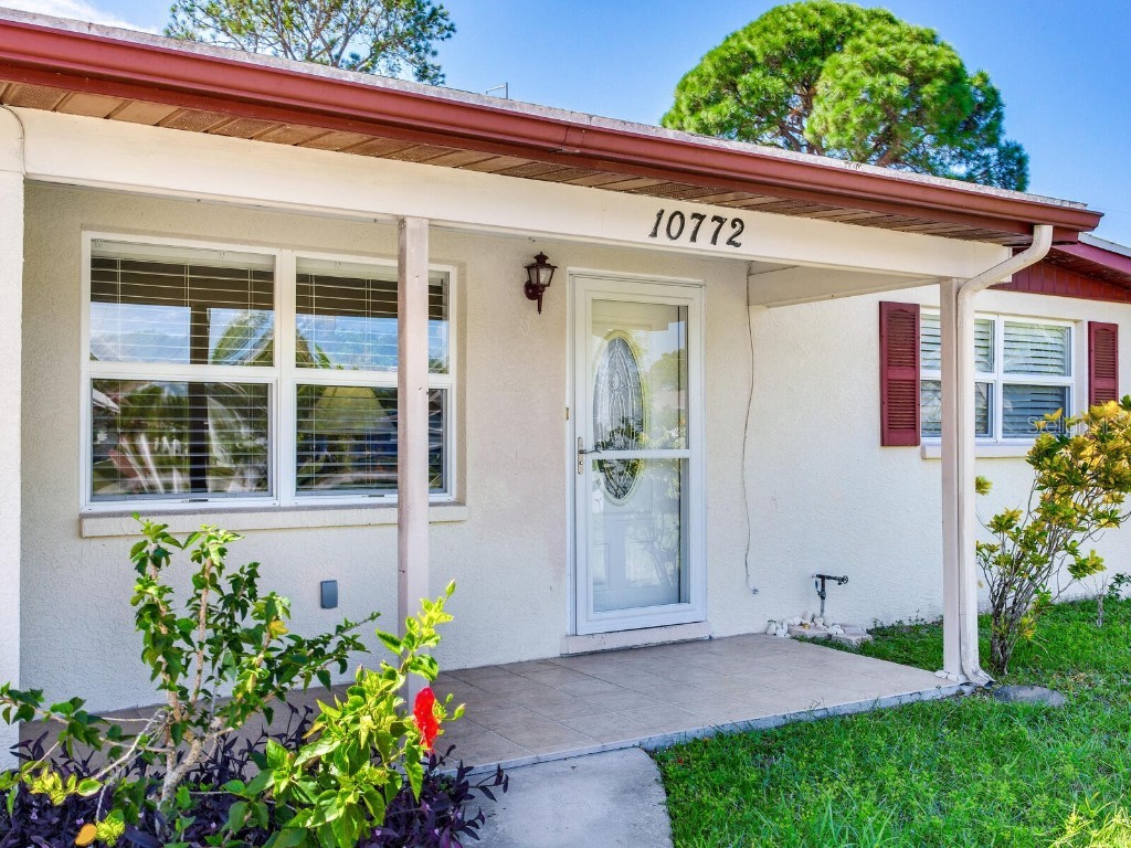 10772 63rd Avenue Seminole FL 33772 U8214268 image1