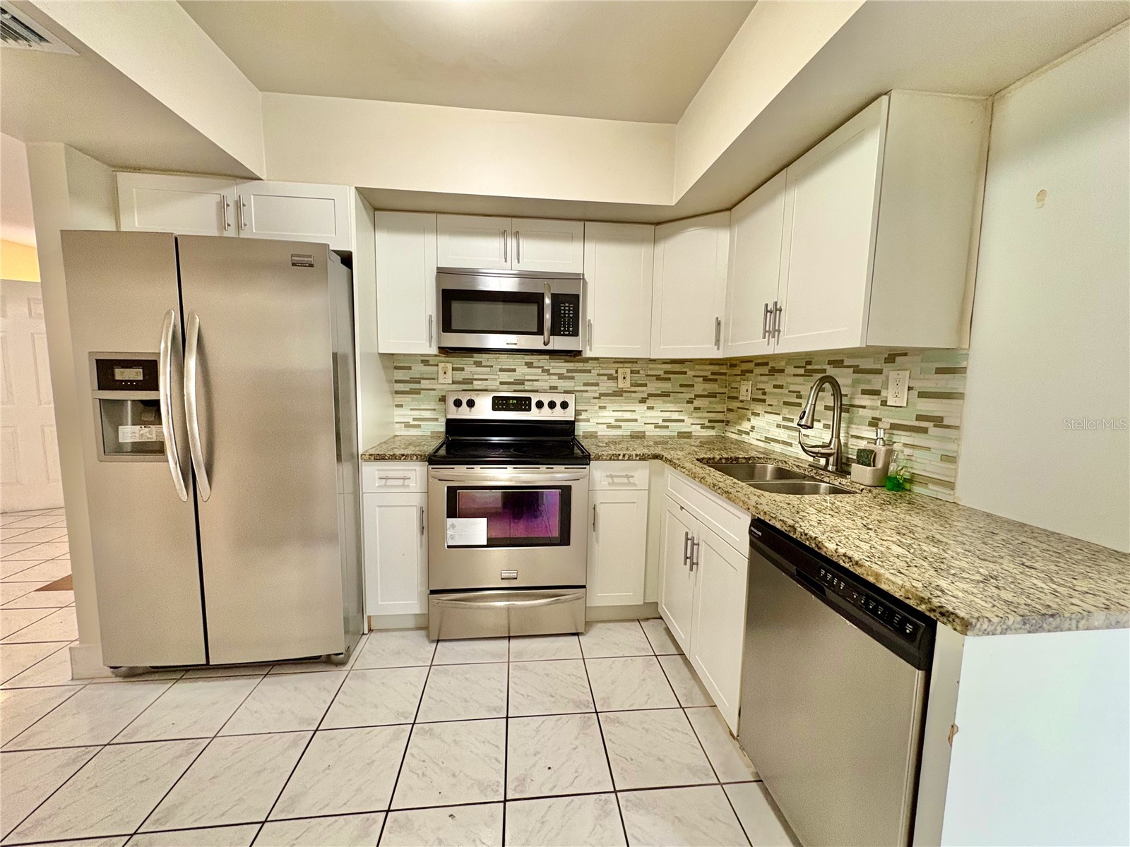 10774 SW 175th Terrace Miami FL 33157 OM725630 image20