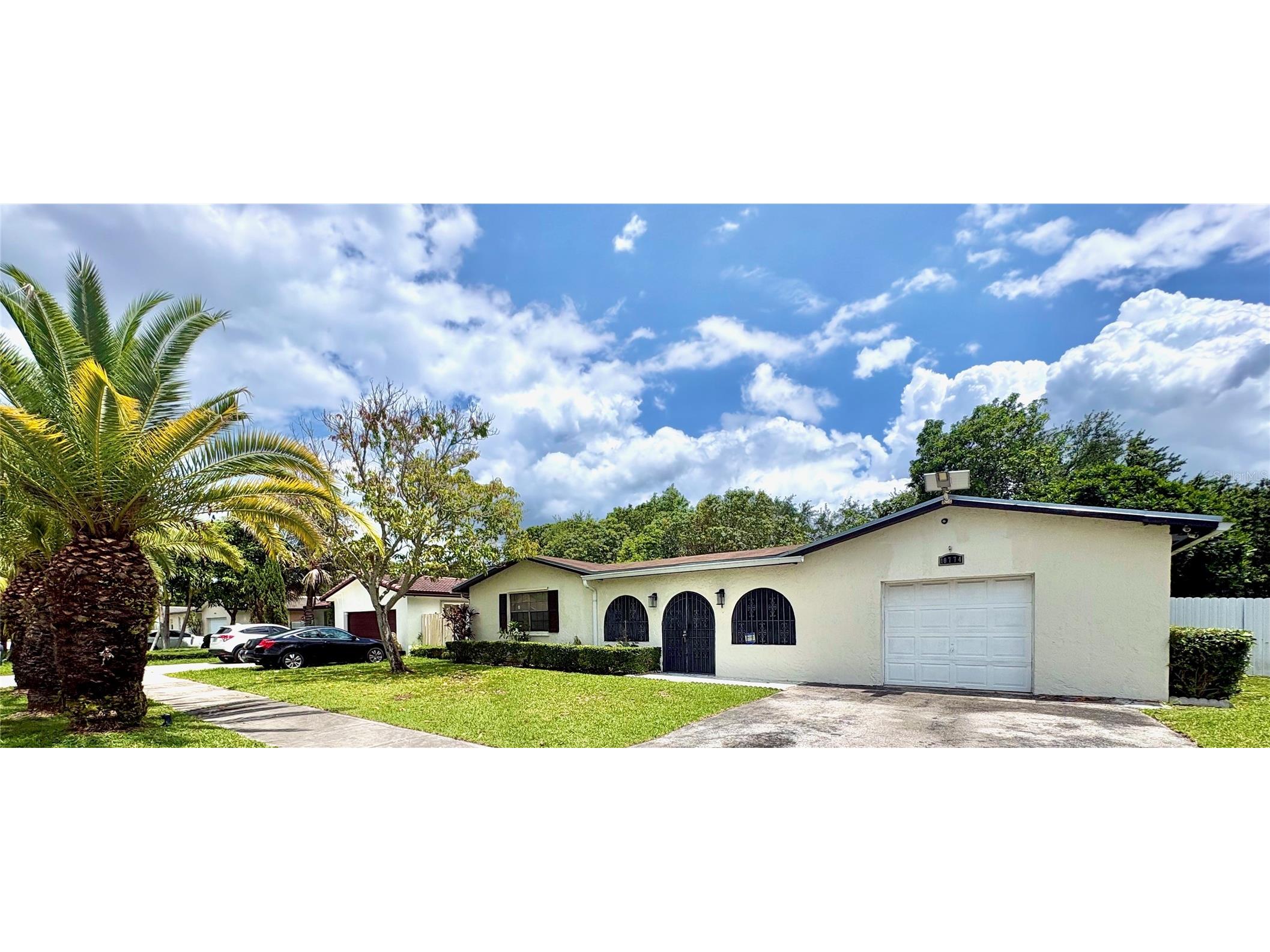10774 SW 175th Terrace Miami FL 33157 OM725630 image3