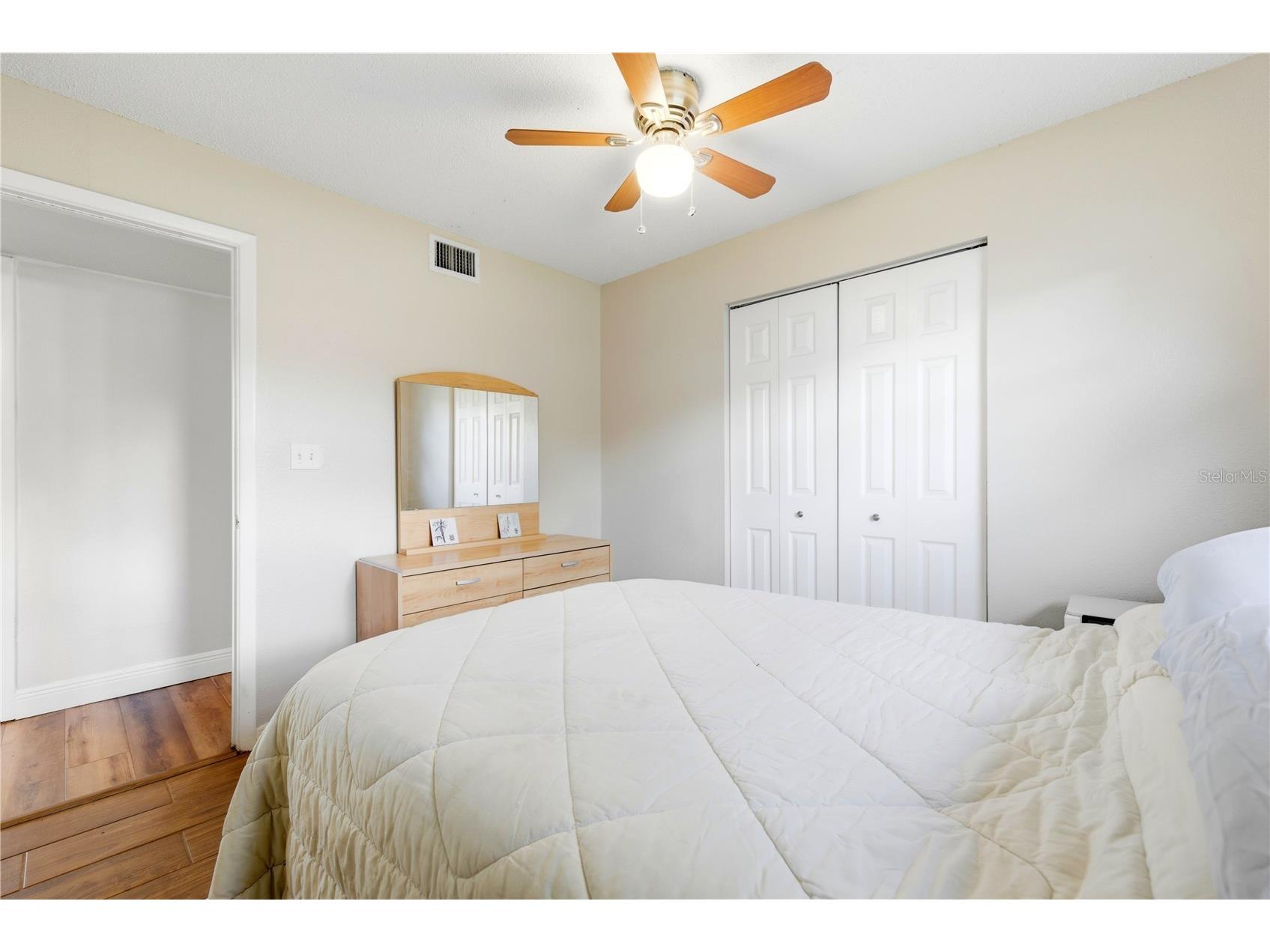 10776 124th Avenue N Seminole FL 33778 TB8483209 image20