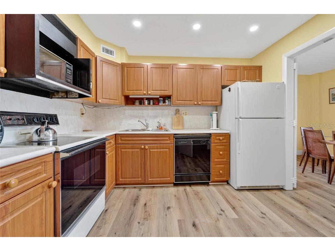 10777 W Sample Road #1212 Coral Springs FL 33065 GC532433 image11