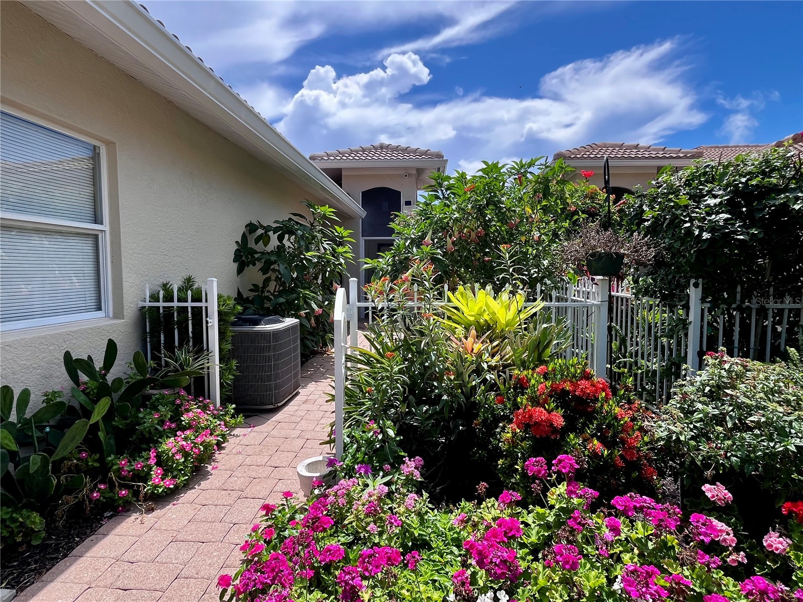 1078 Topelis Drive Englewood FL 34223 N6144556 image1