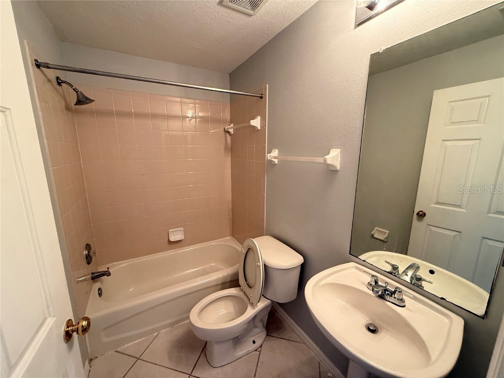 10782 Plantation Bay Drive Tampa FL 33647 TB8455617 image12