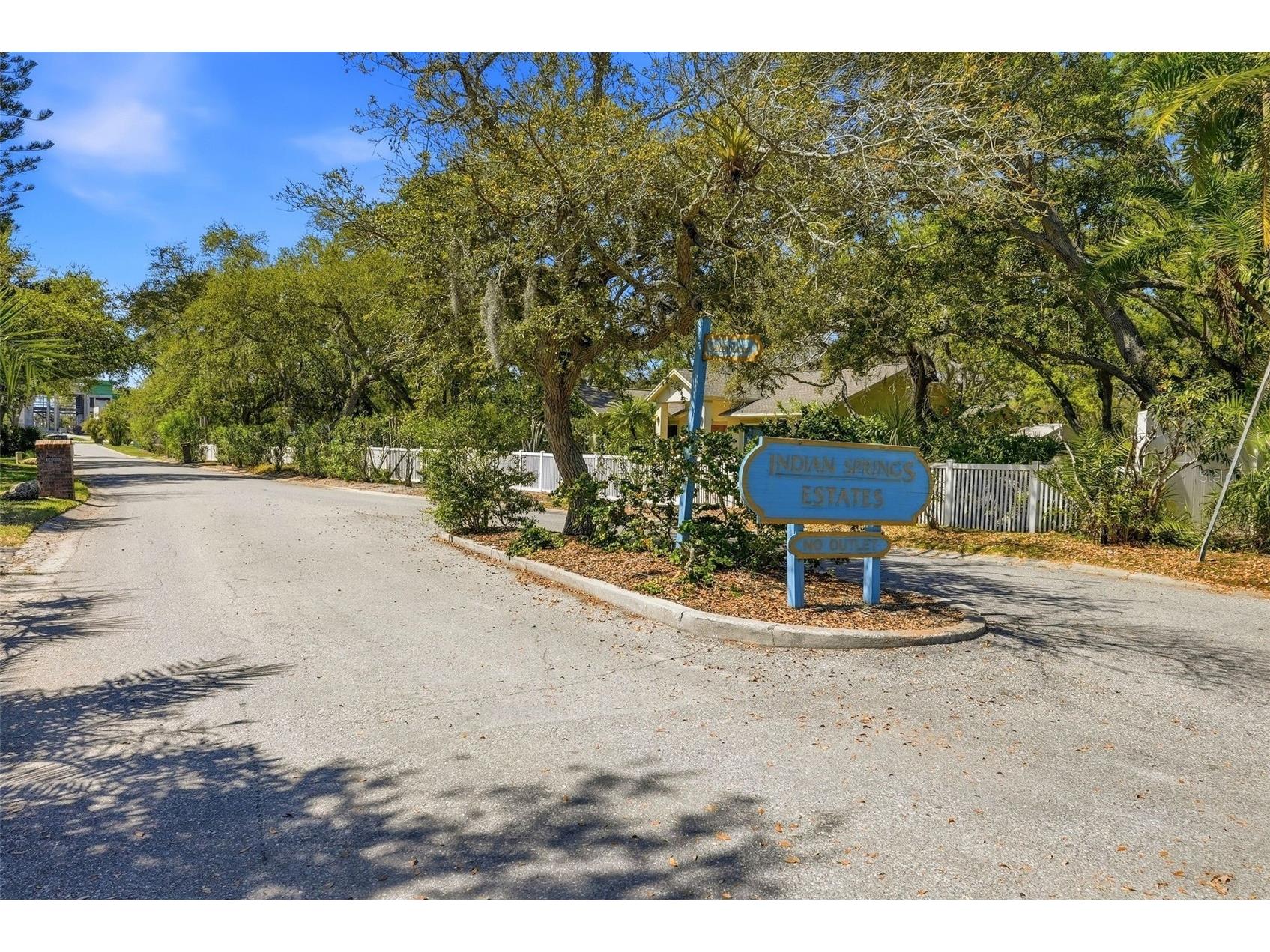10785 Danielle Drive Largo FL 33774 TB8478163 image69
