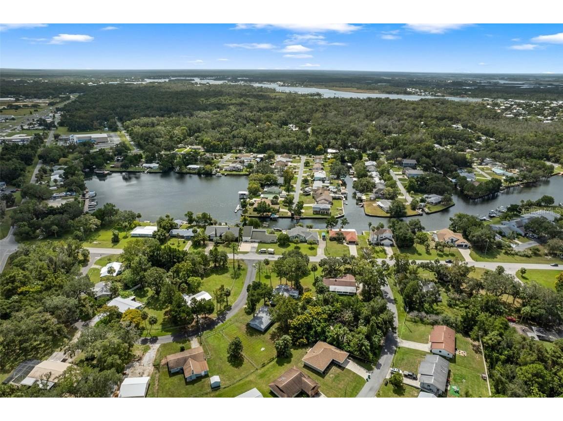 10785 W Spring Circle Crystal River FL 34428 W7879709 image6